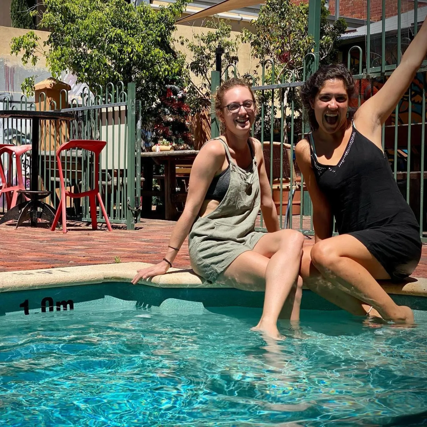 Patio in Sundancer Backpackers Hostel