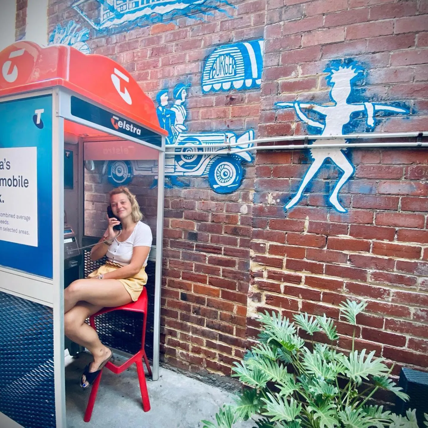 Day in Sundancer Backpackers Hostel