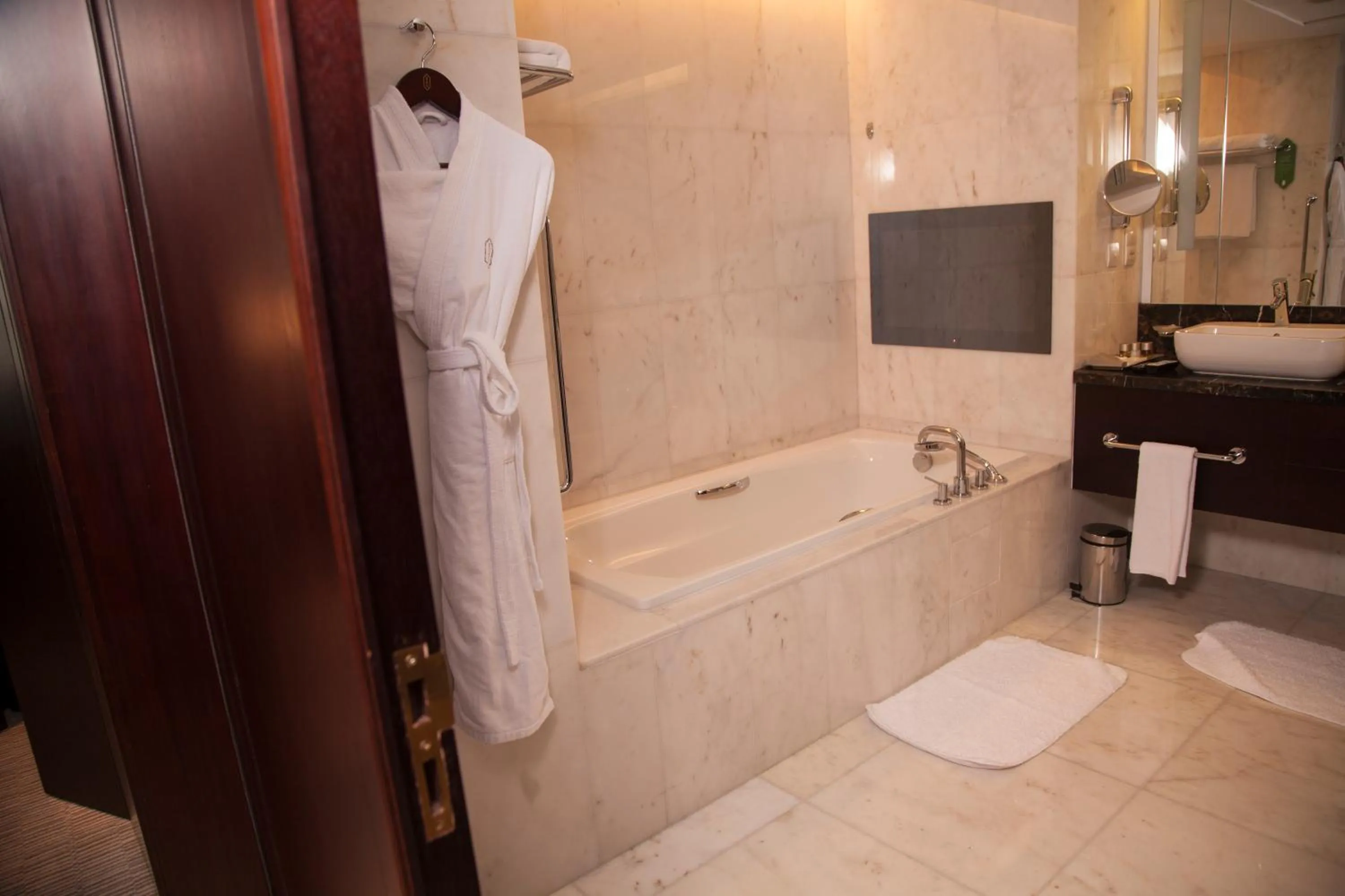 Bathroom in Bab Al Qasr Residence