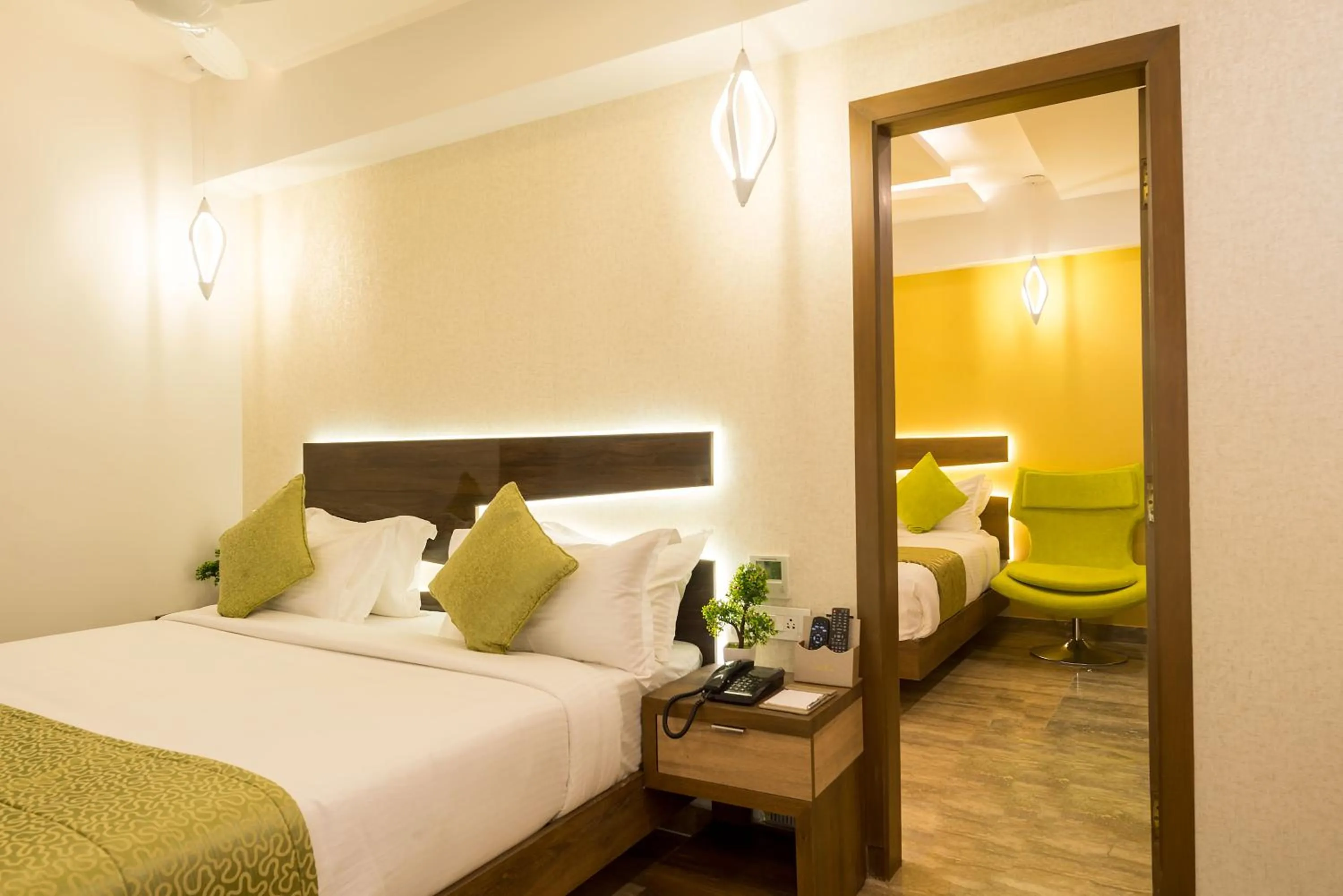 Photo of the whole room in Hotel Chenthur Park