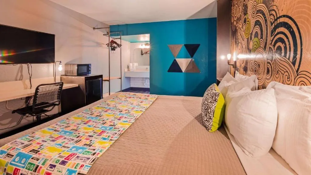 Bed in Downtown Phoenix Hotel