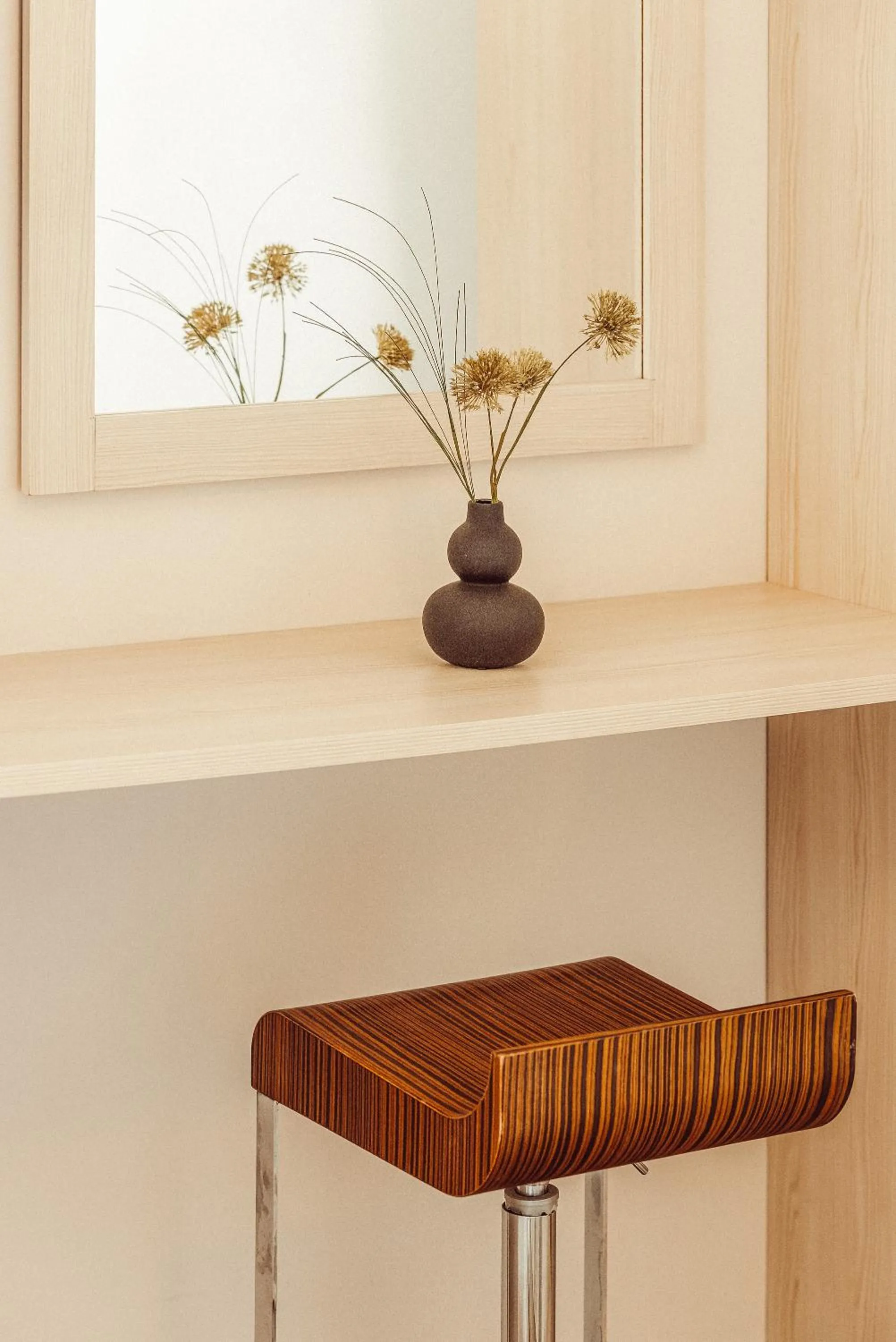 Decorative detail in Suitas