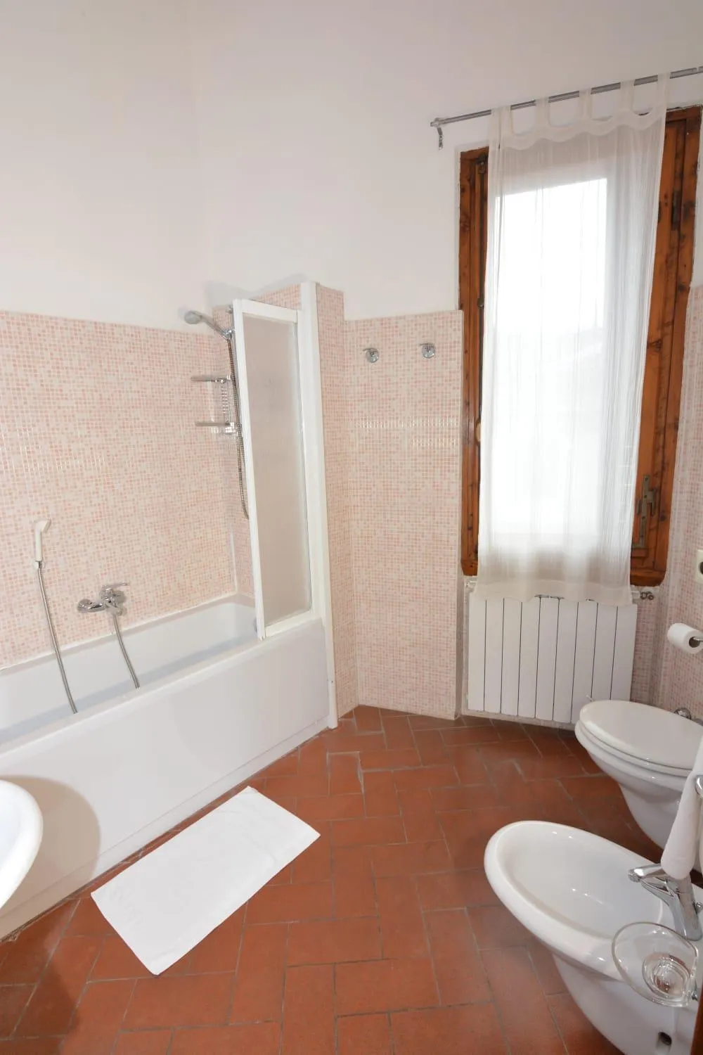 Bathroom in Albergo Casa Al Sole