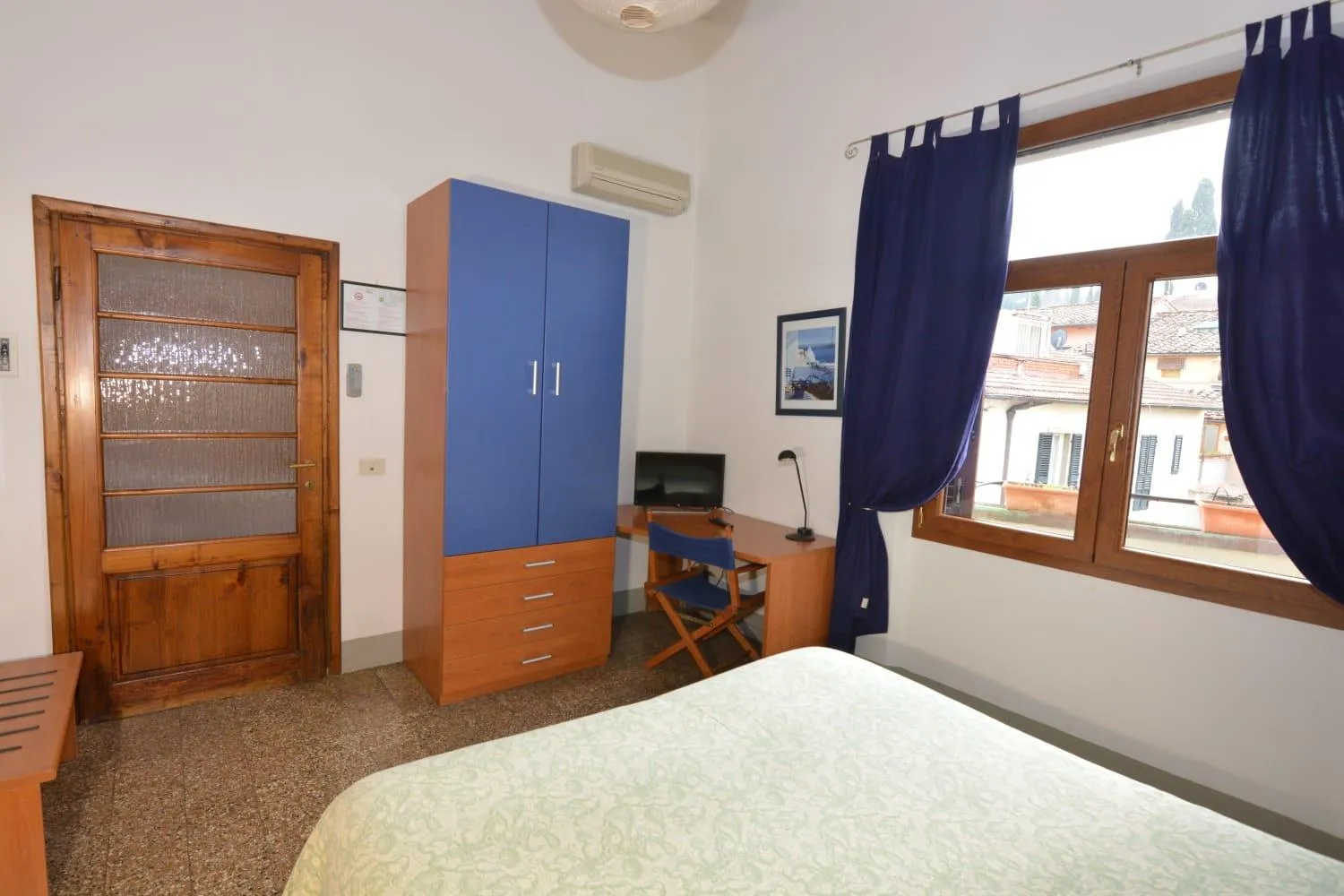 Photo of the whole room in Albergo Casa Al Sole