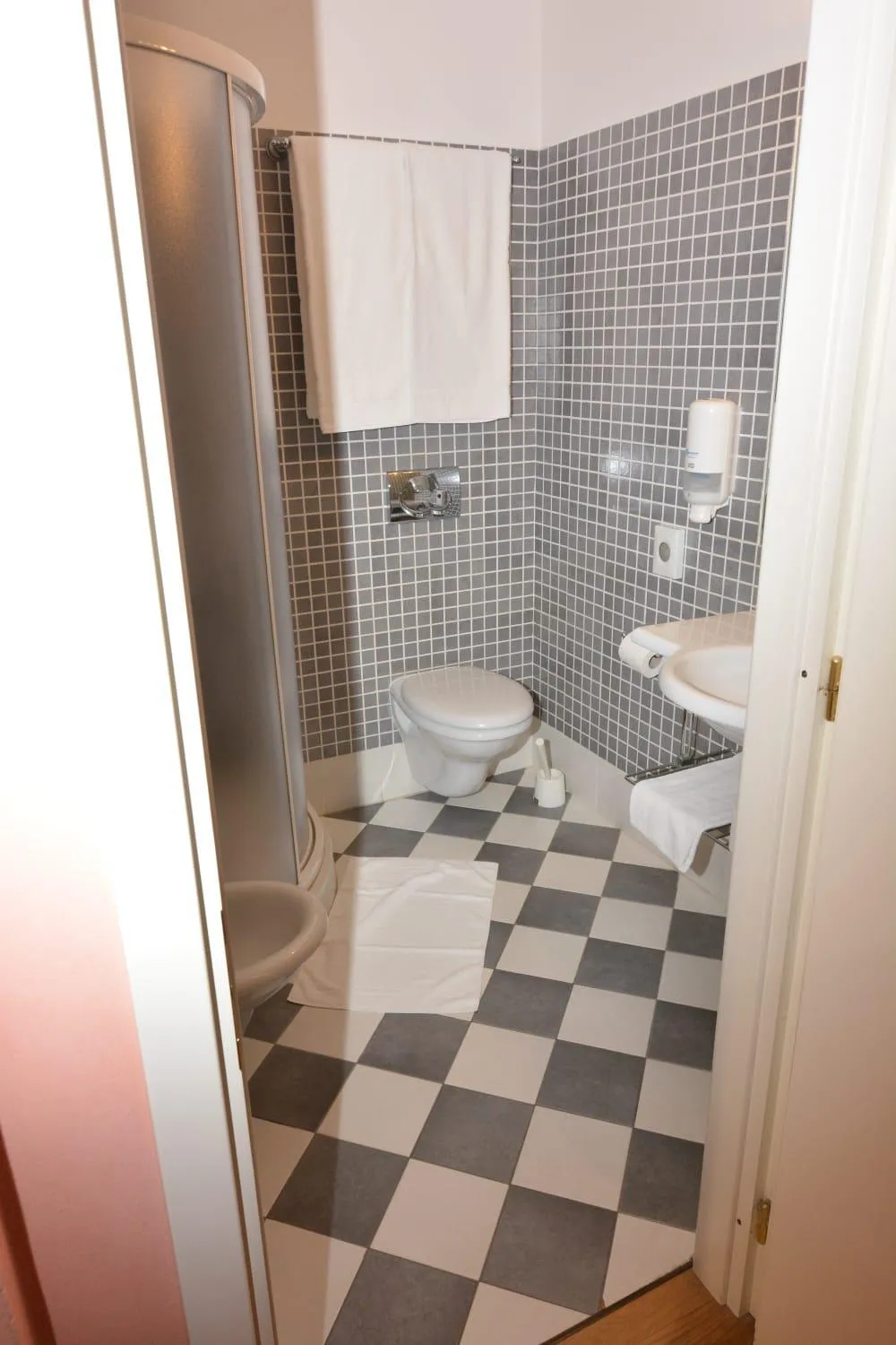 Bathroom in Albergo Casa Al Sole