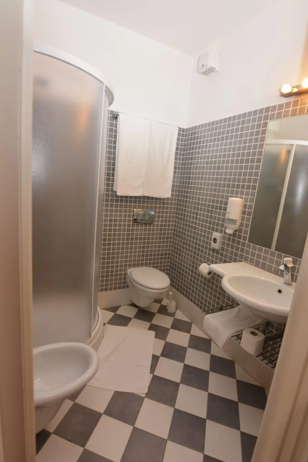 Bathroom in Albergo Casa Al Sole