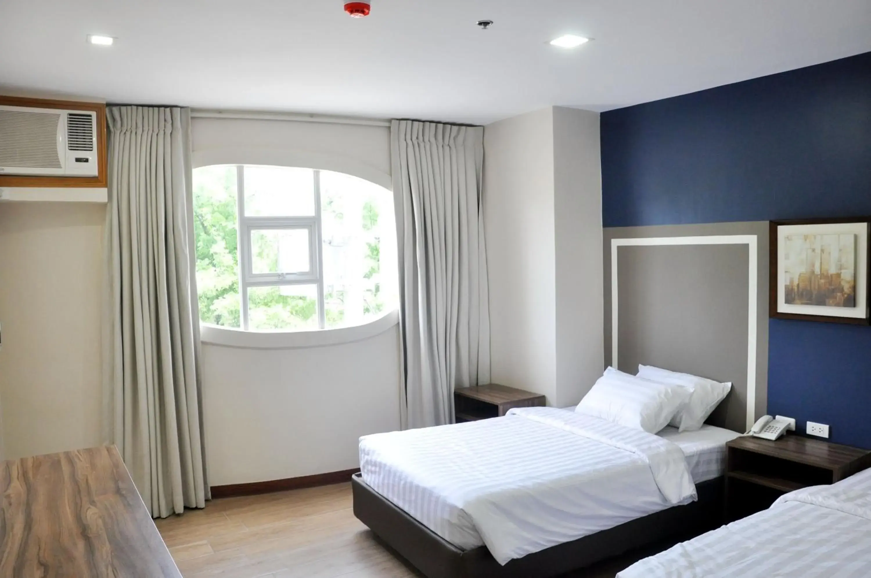 Superior Double or Twin Room in S Hotel & Residences Superior Double or Twin Room in S Hotel & Residences