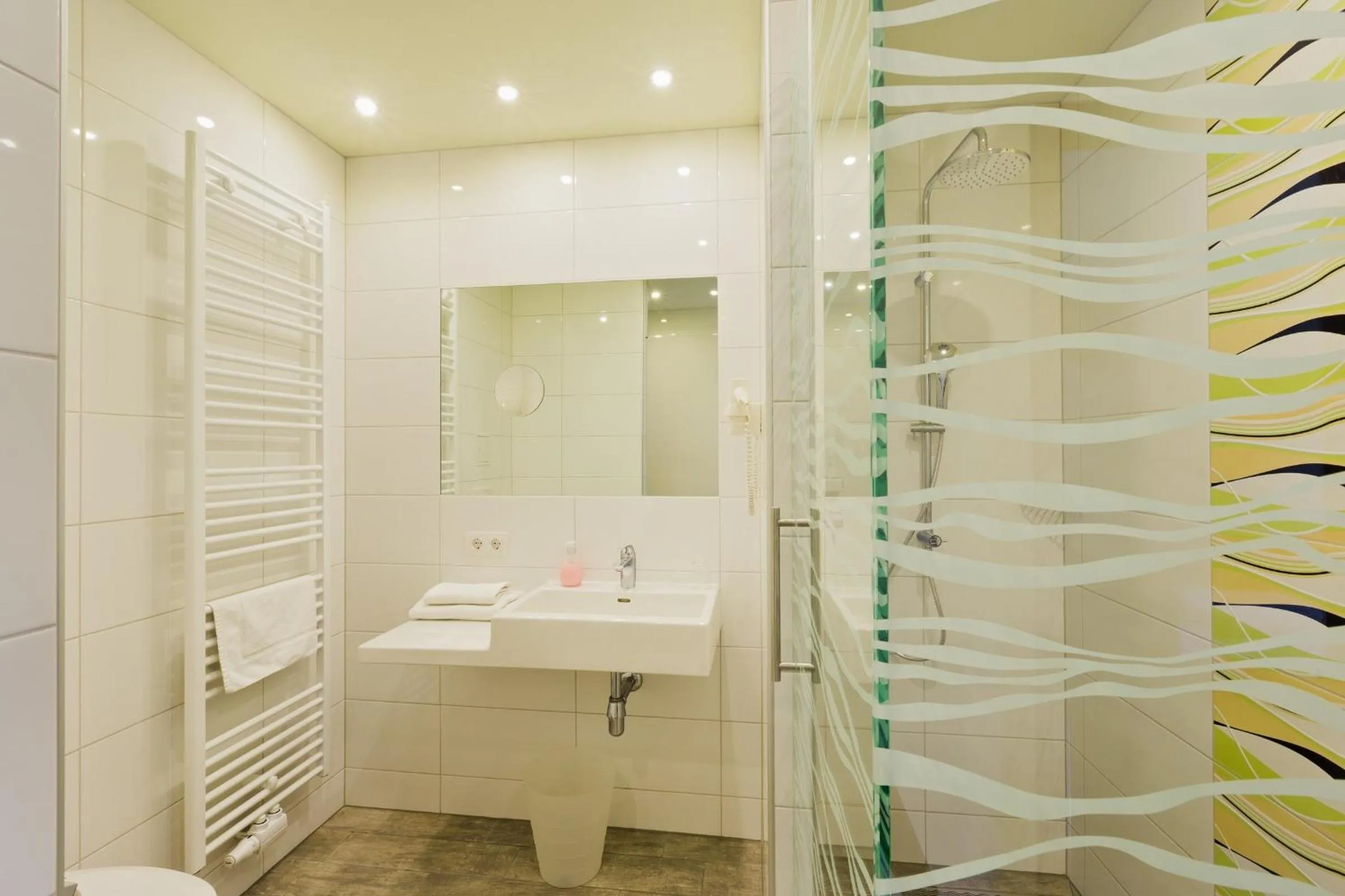 Shower in Motel Baden