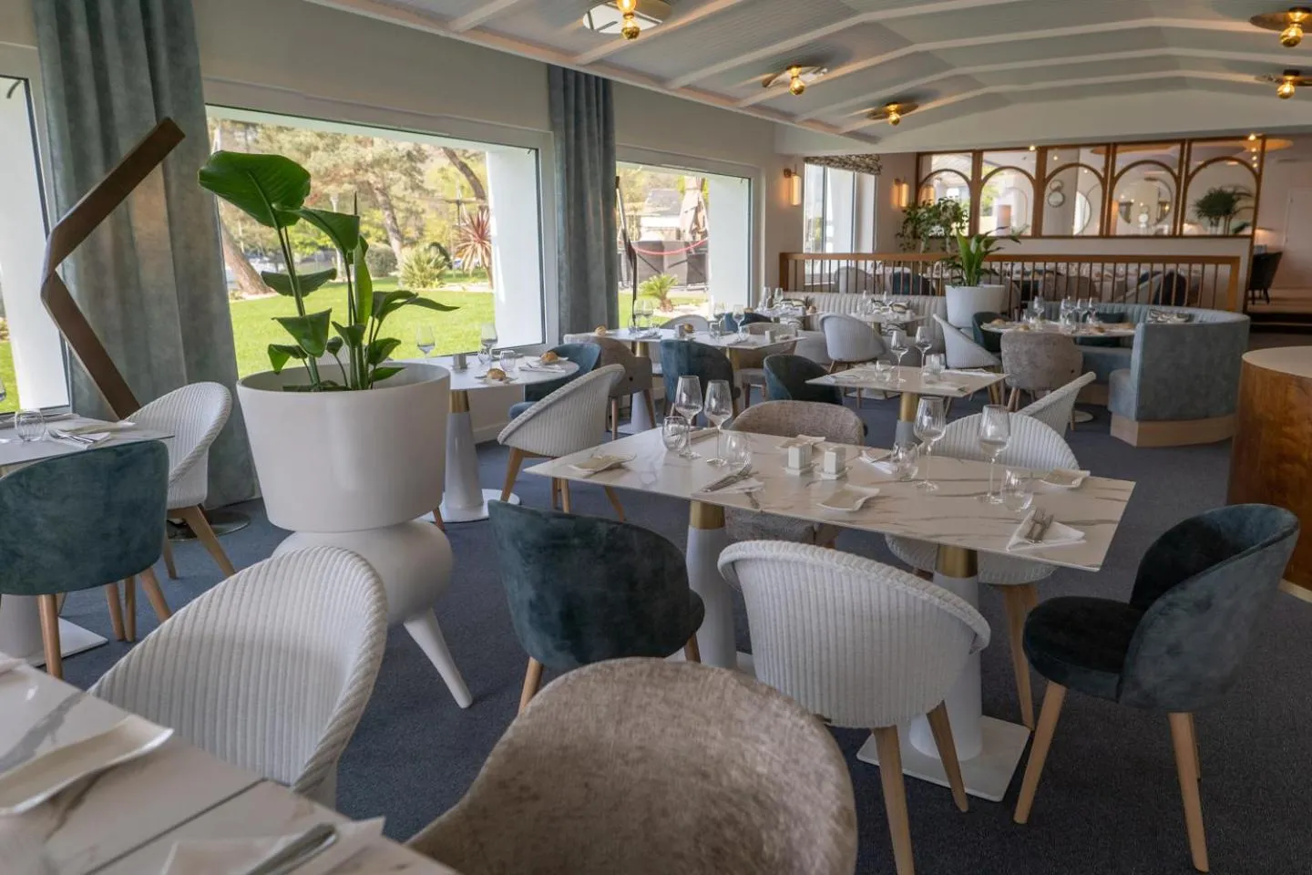 Restaurant/places to eat in Best Western Plus Le Roof Vannes Bord de Mer