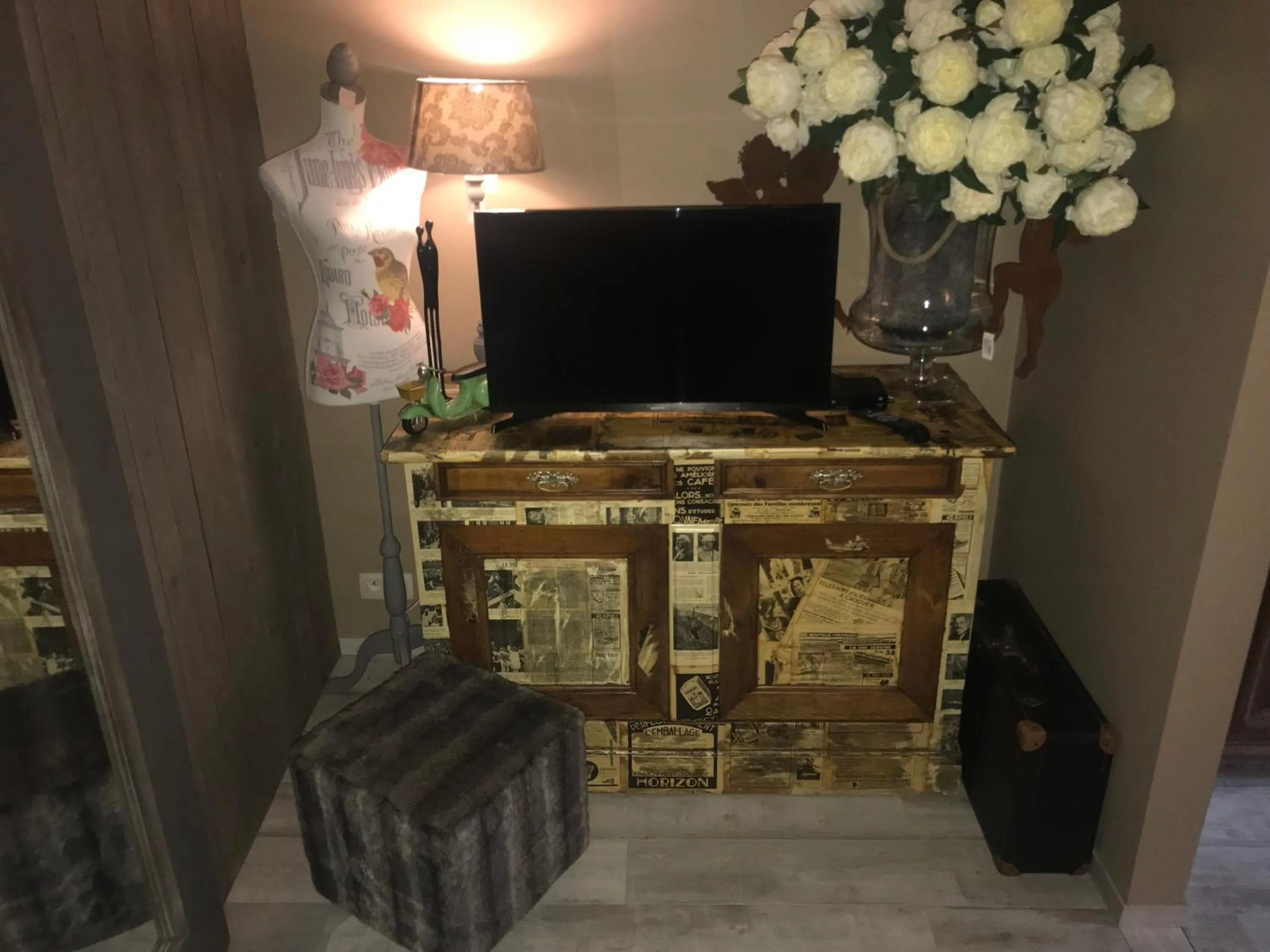 Decorative detail in Le Relais de Chassepierre