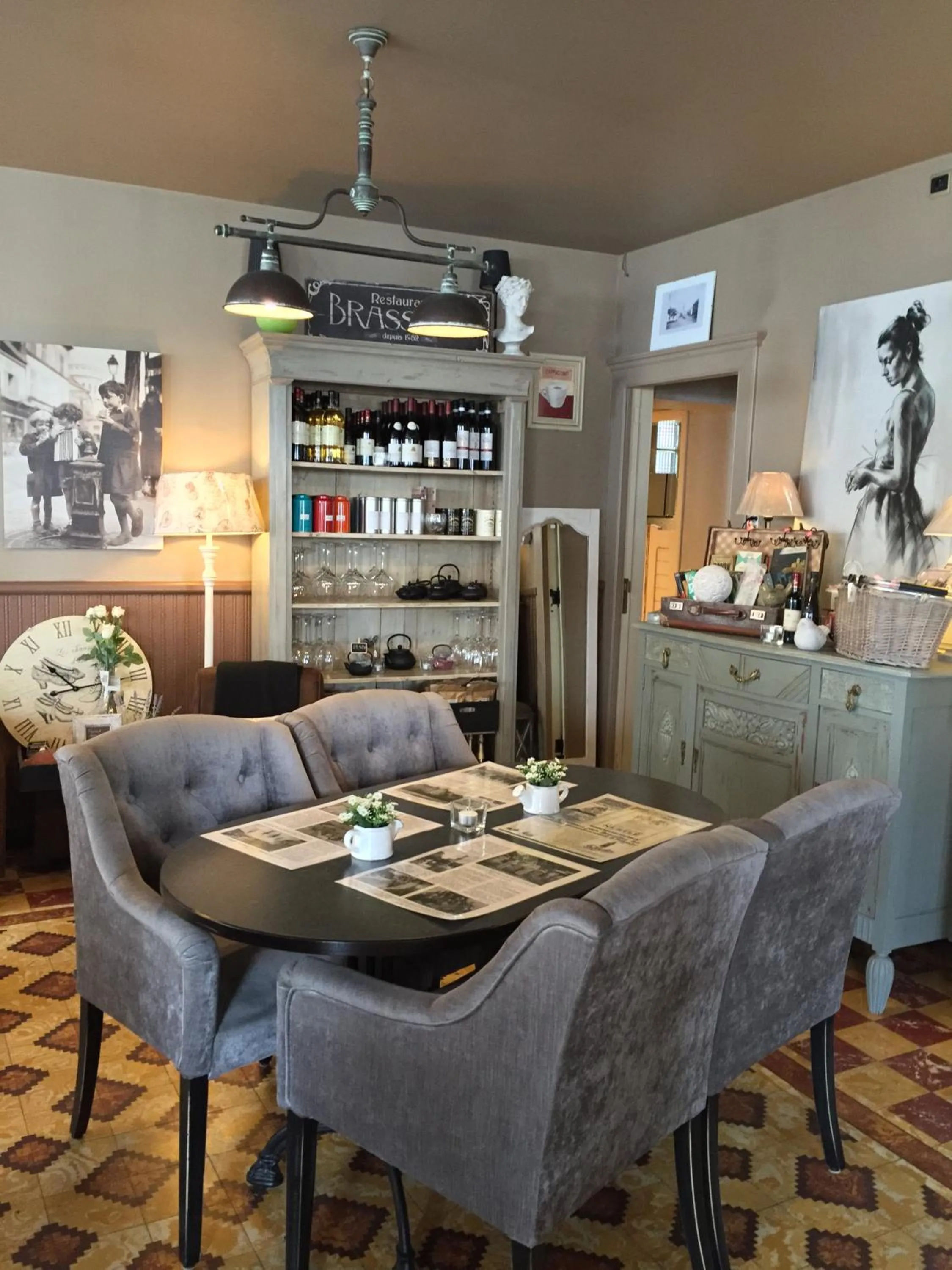 Property building in Le Relais de Chassepierre