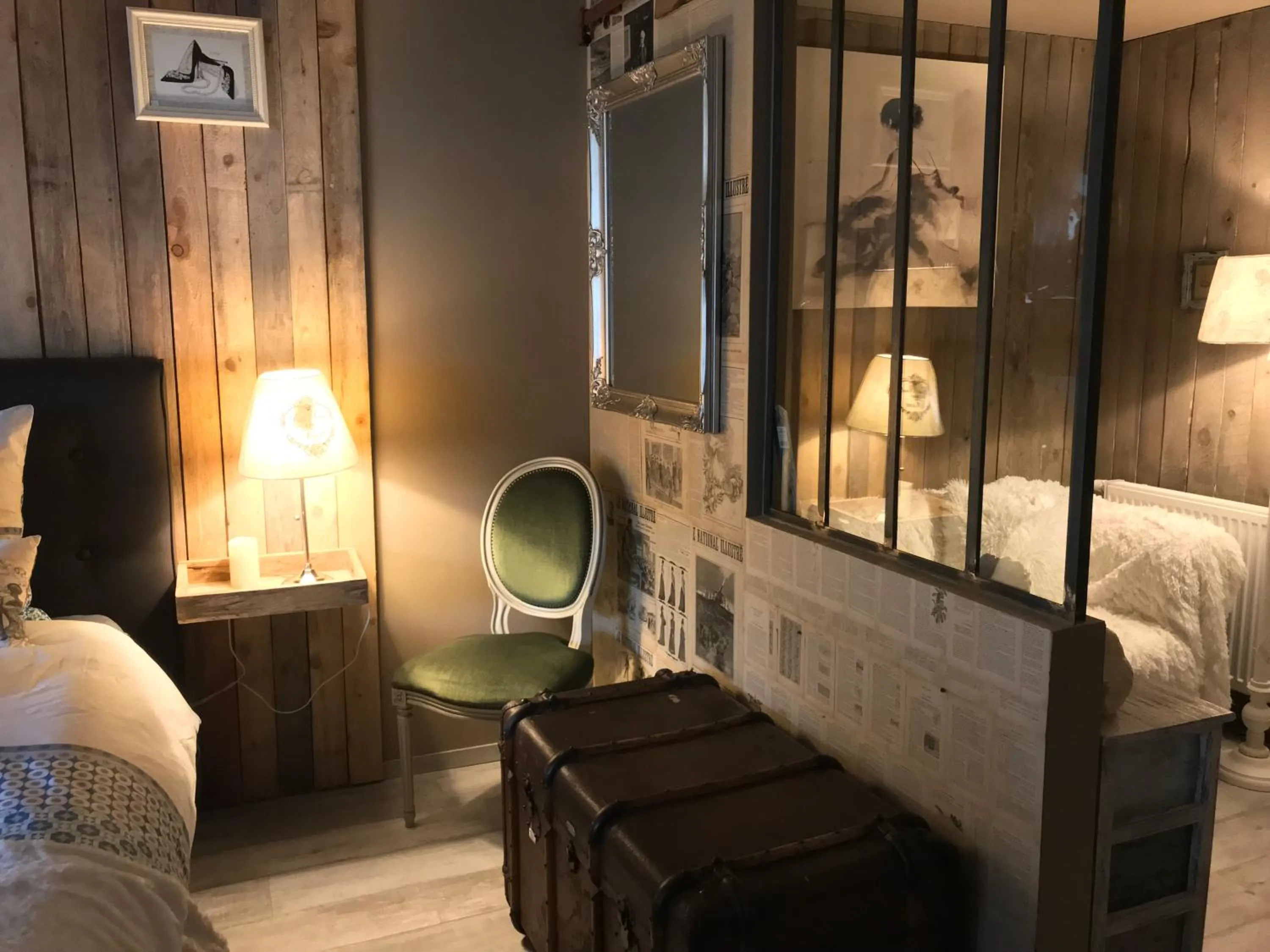 Decorative detail, Bed in Le Relais de Chassepierre