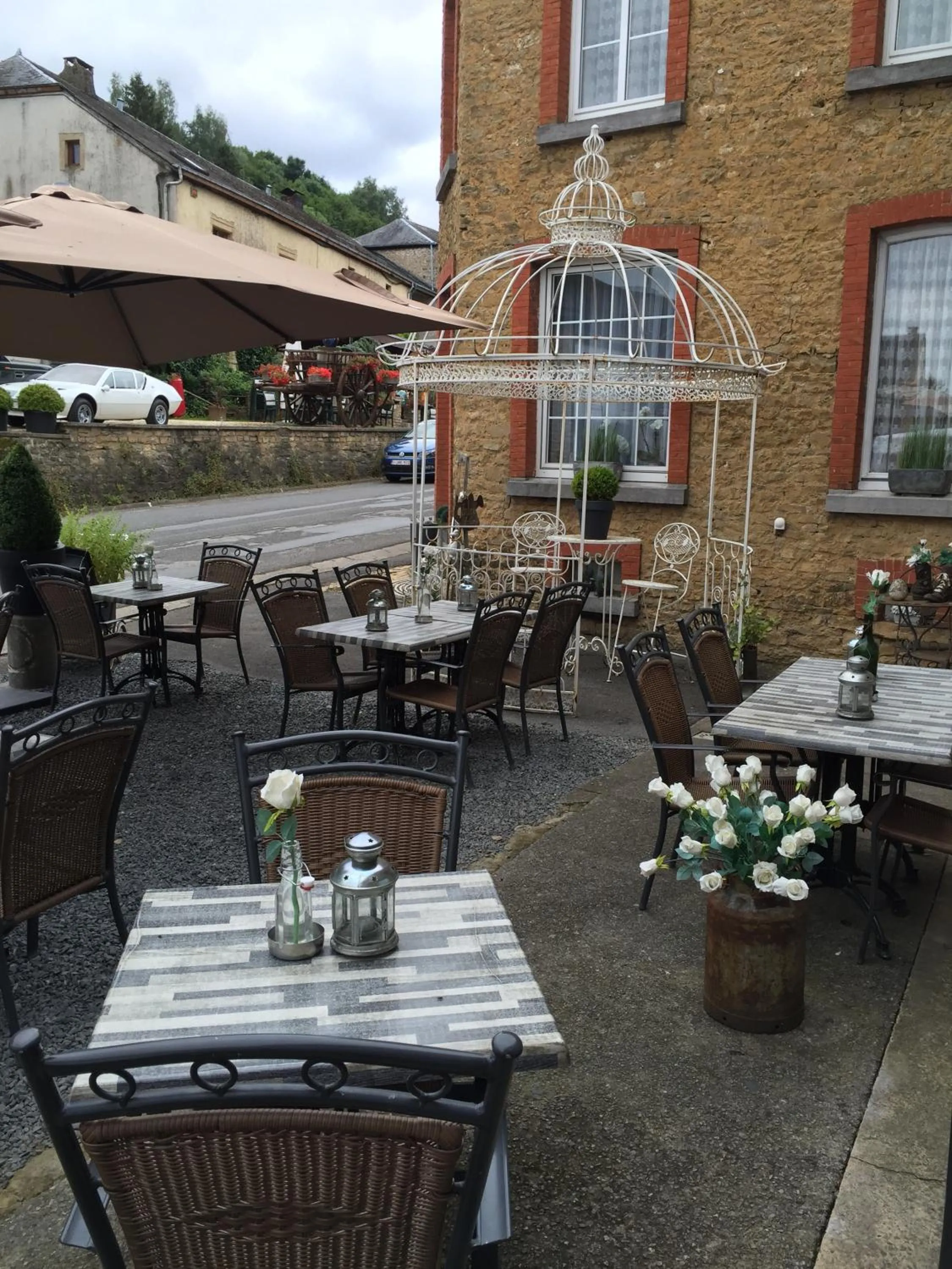 Property building in Le Relais de Chassepierre