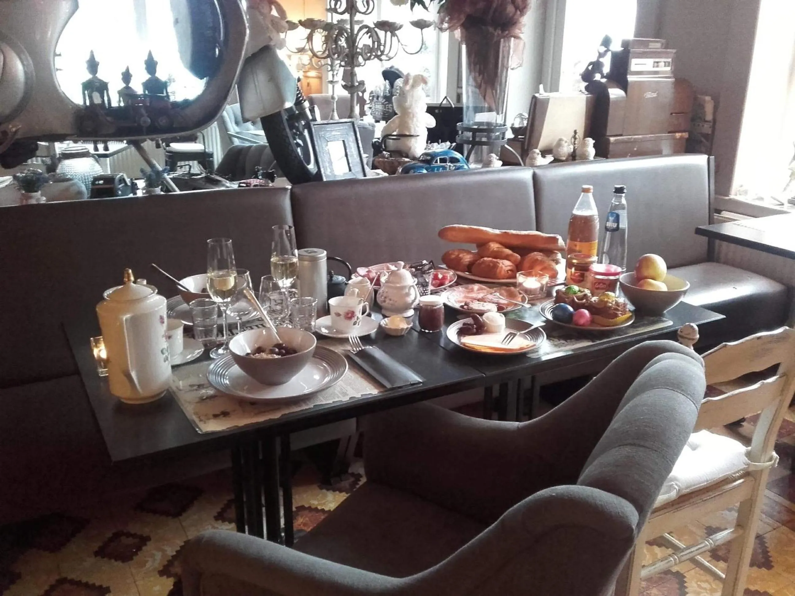 Buffet breakfast in Le Relais de Chassepierre