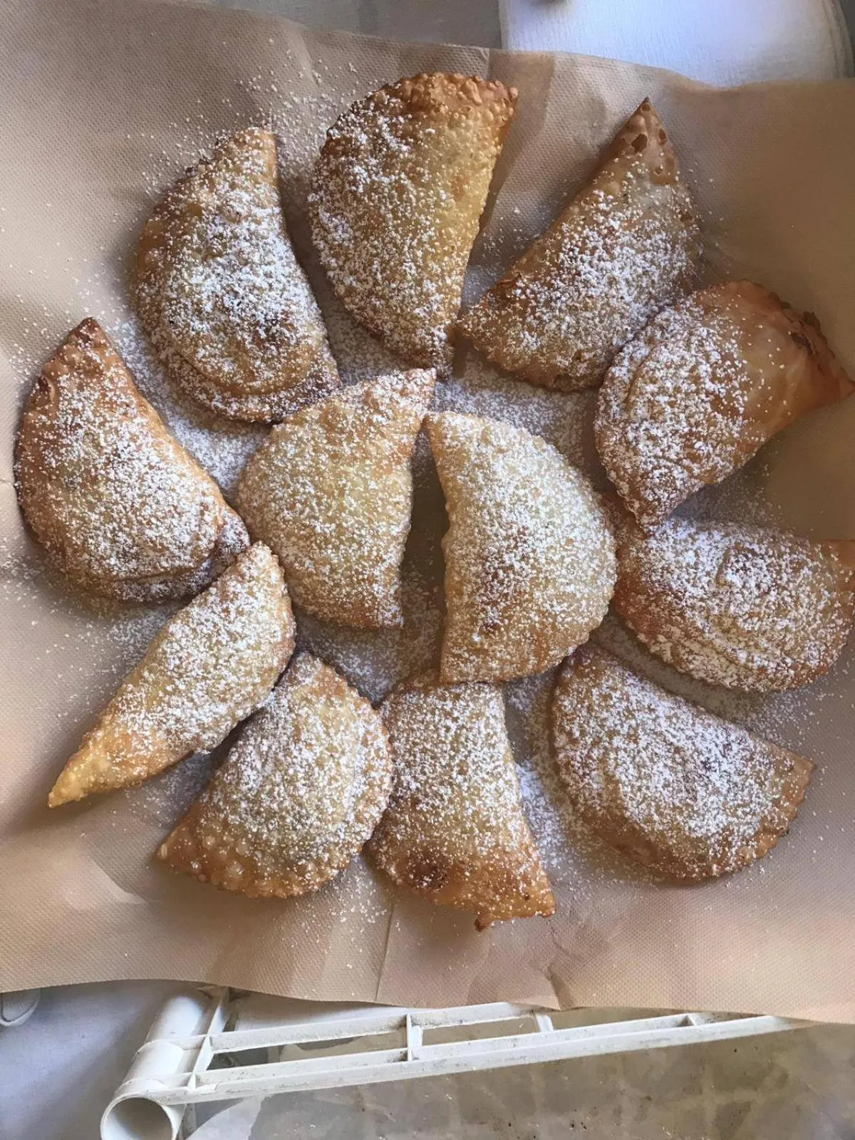 Restaurant/places to eat in Giardini Mon Plaisir