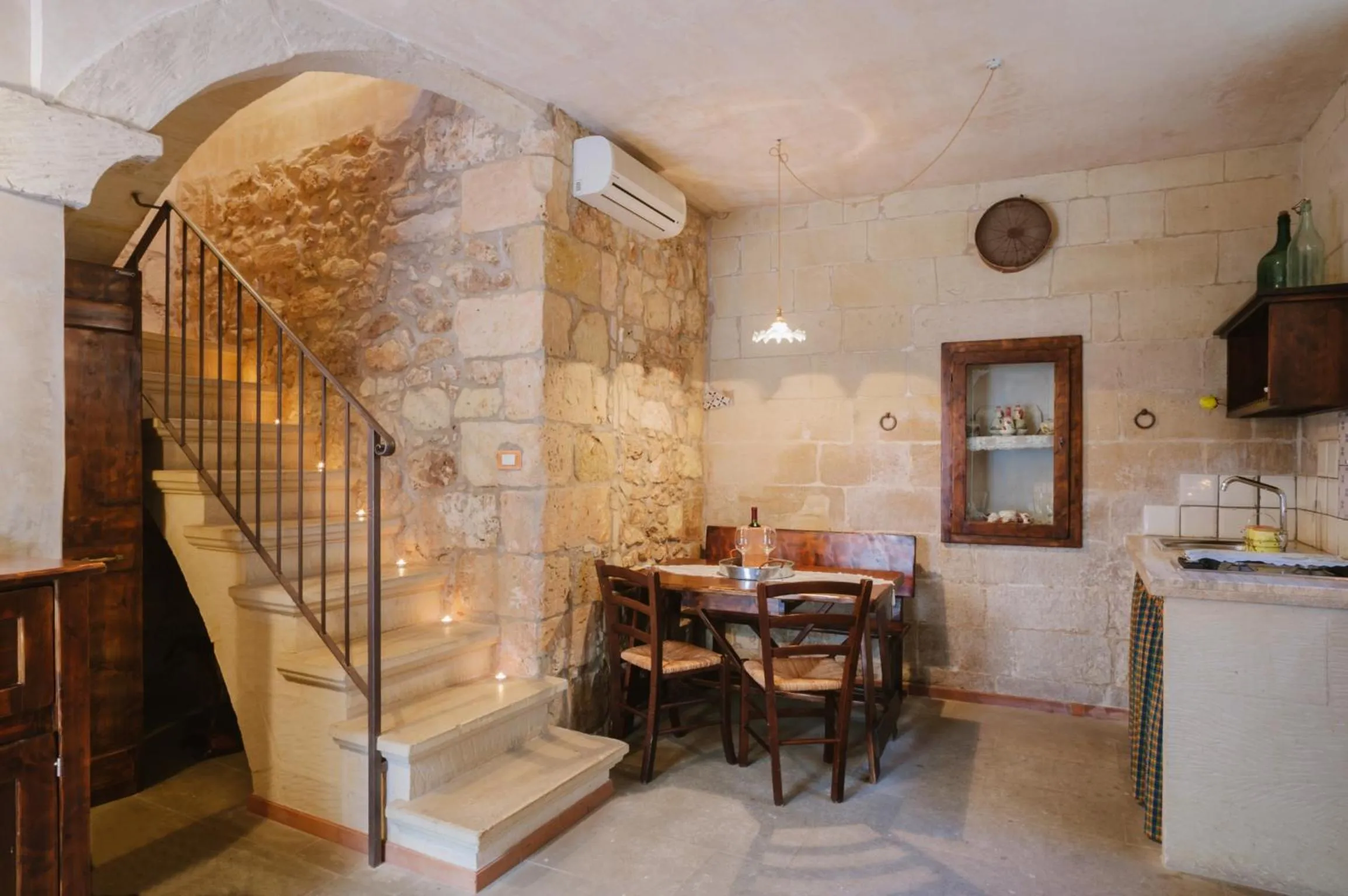 Dining area in Borgoterra