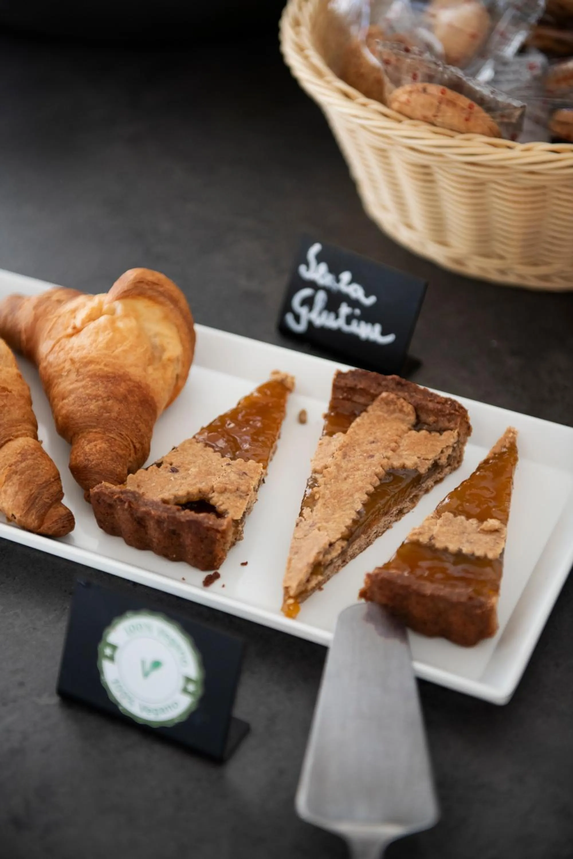 Breakfast in Hotel International