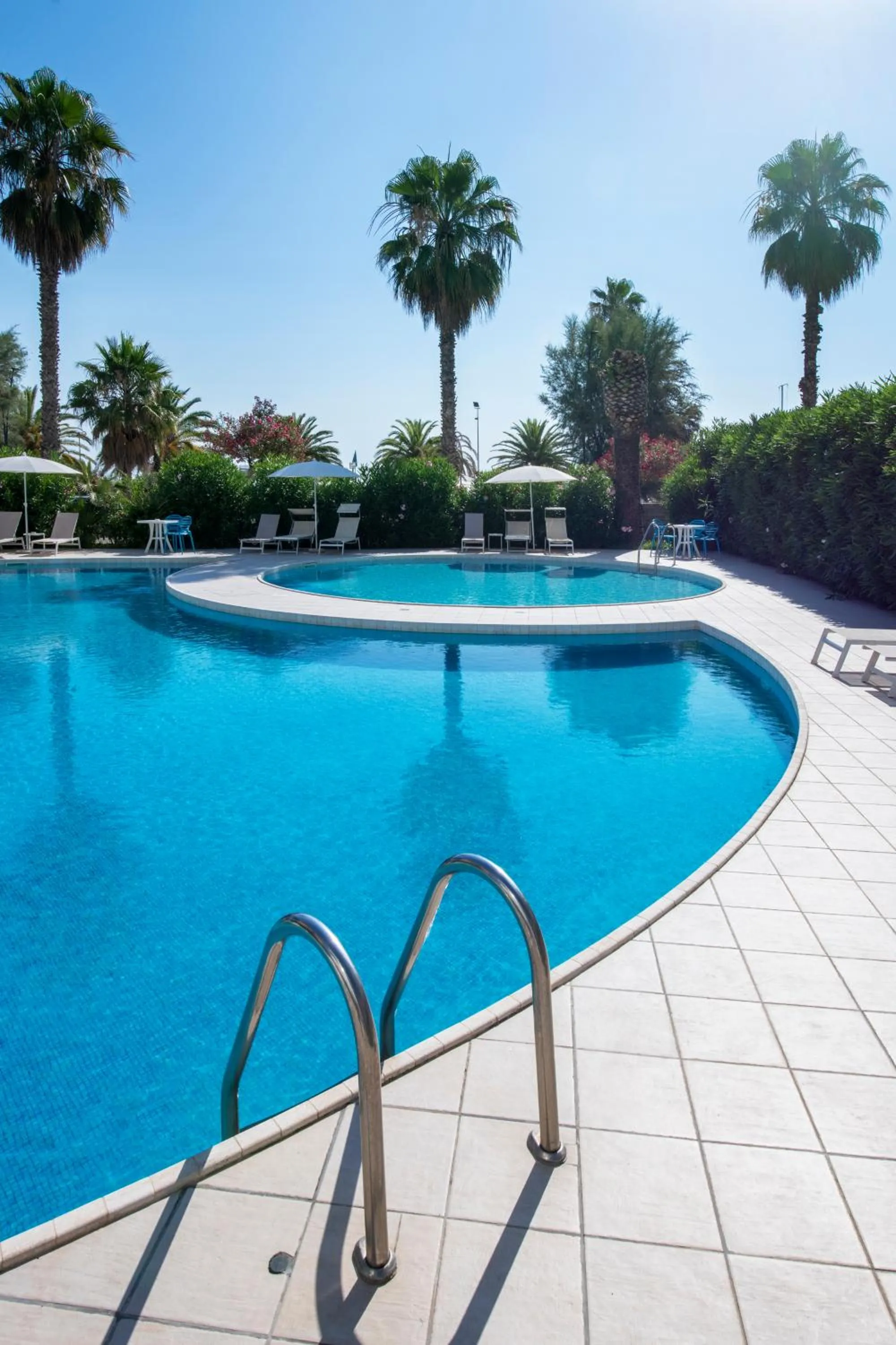 Property building in Hotel International