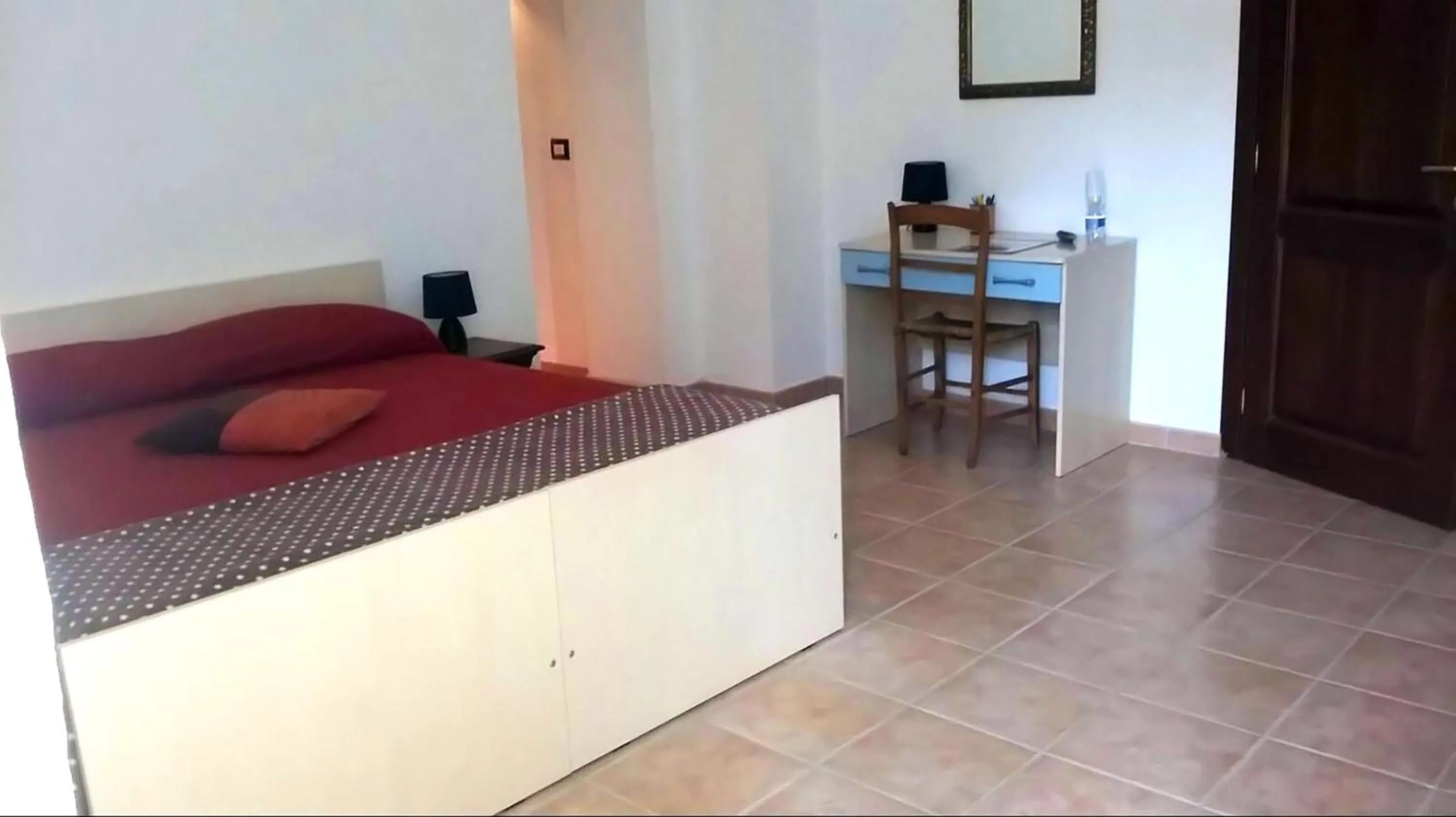 Bedroom in B&B Porta Bazzano