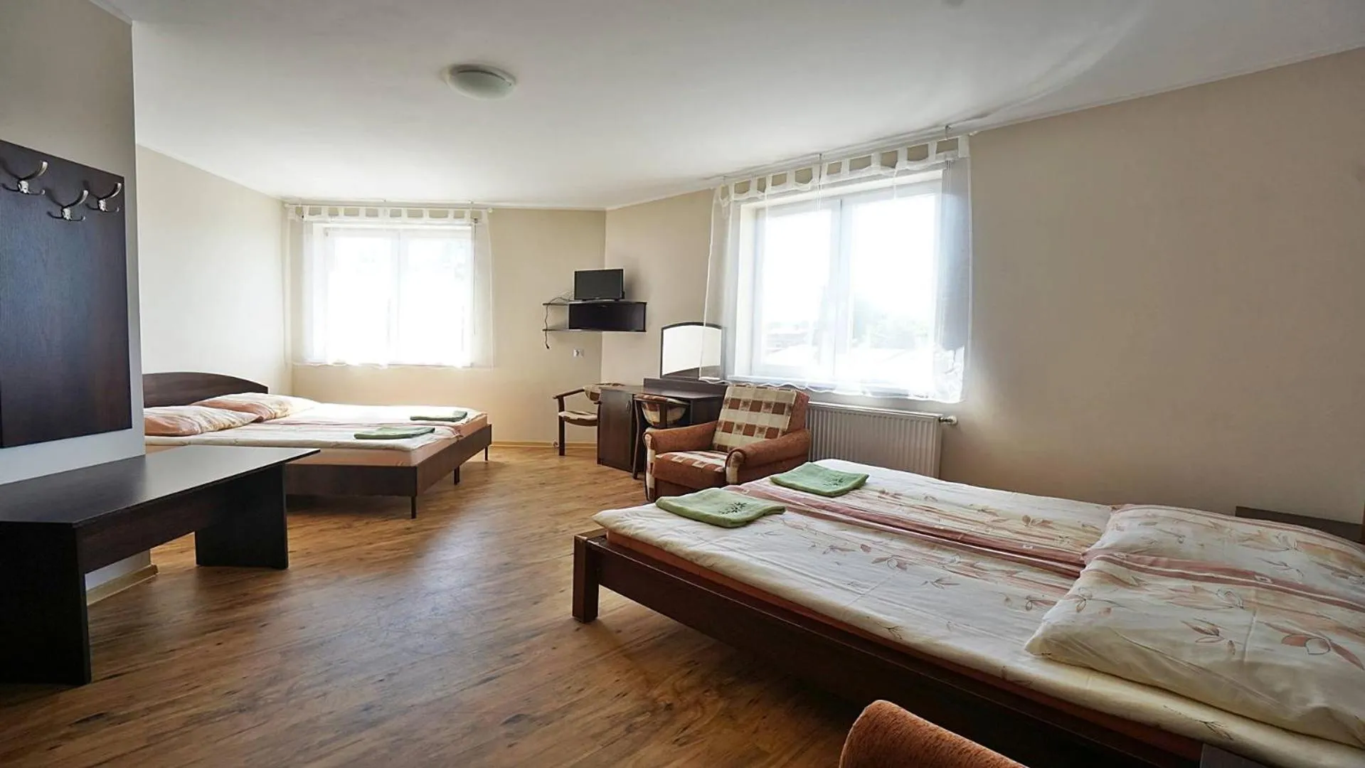 Bed in Willa Białe Piaski Pokoje i Noclegi Białogóra