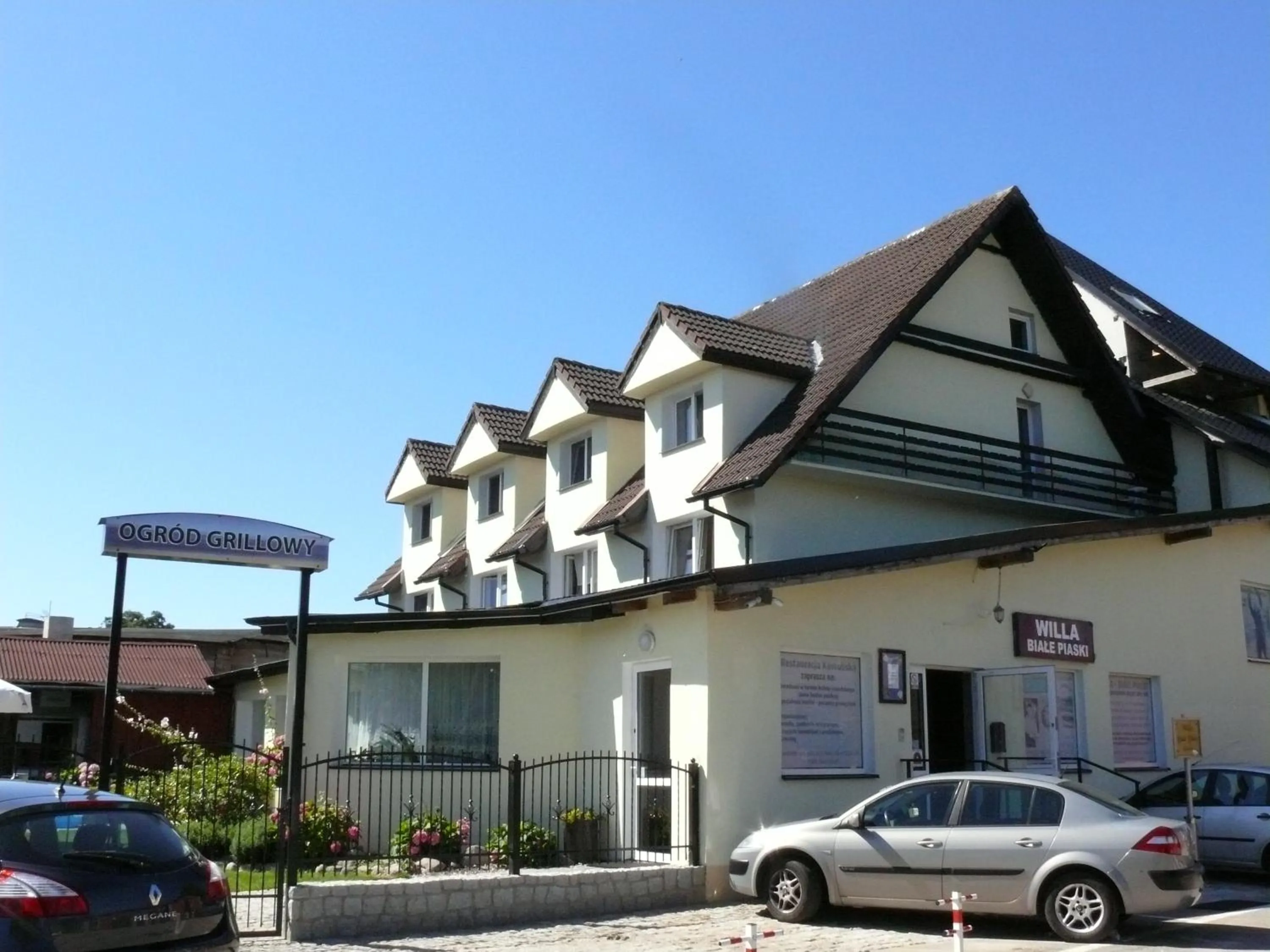 Property building in Willa Białe Piaski Pokoje i Noclegi Białogóra