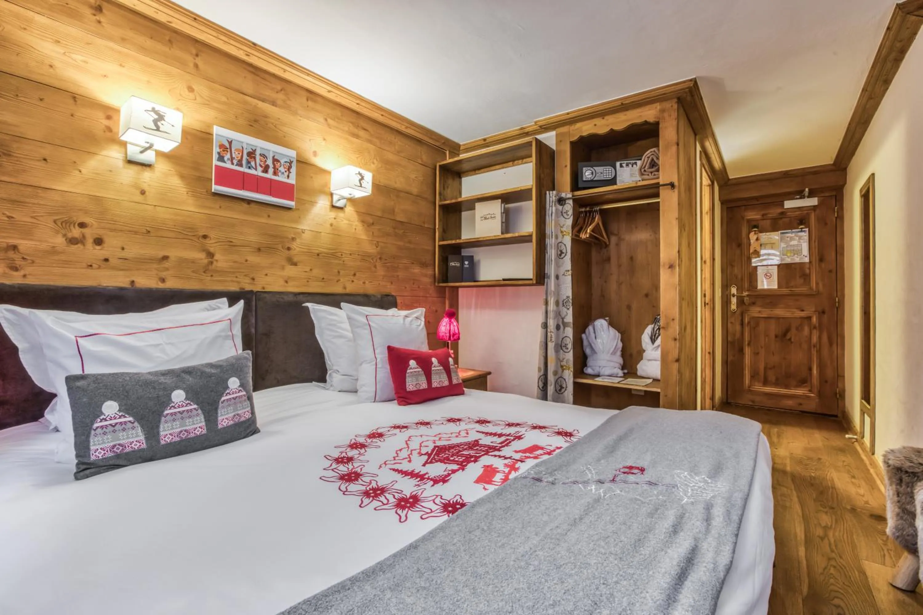 Bed in Les Monts Charvin