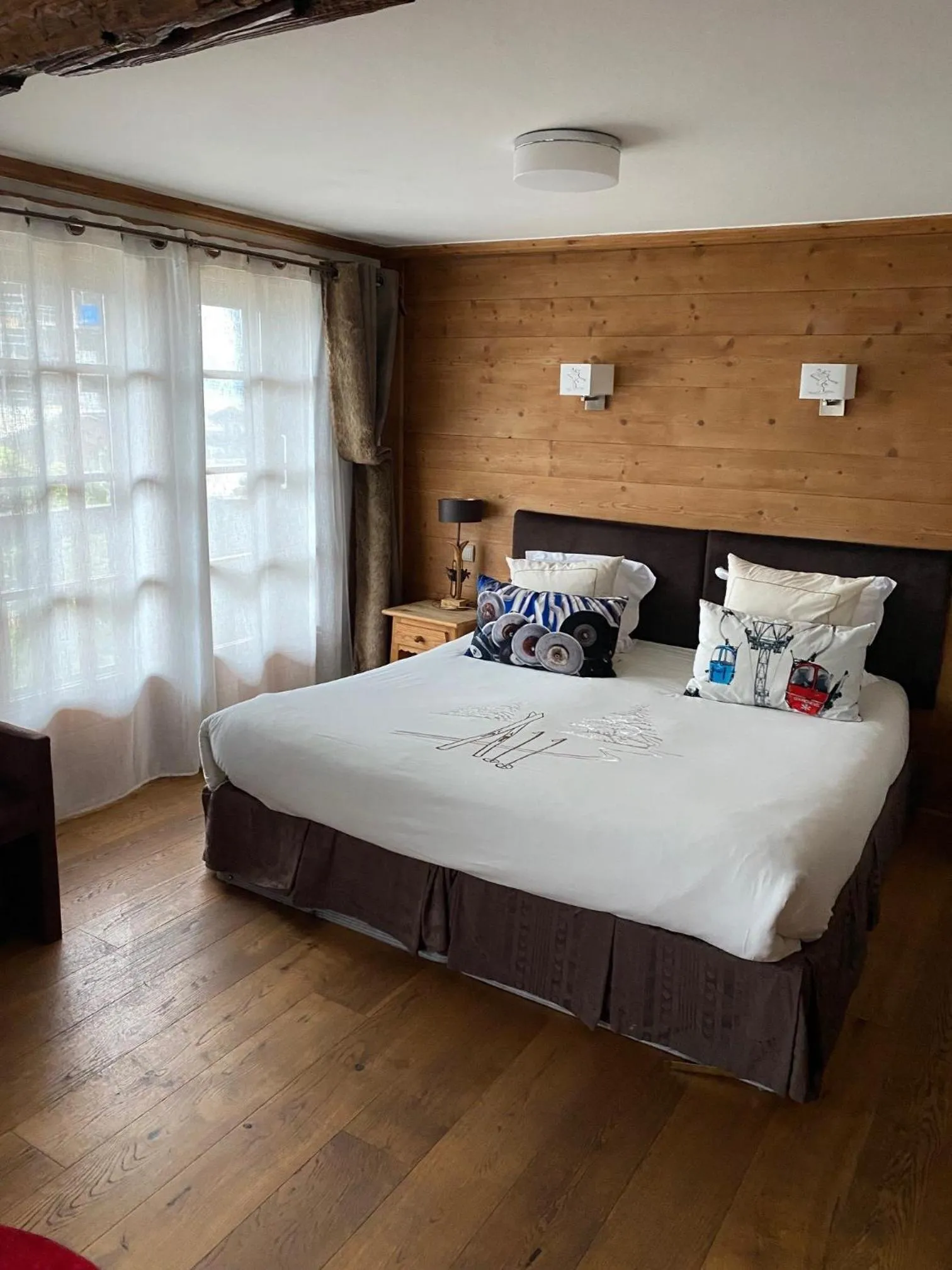 Bed in Les Monts Charvin