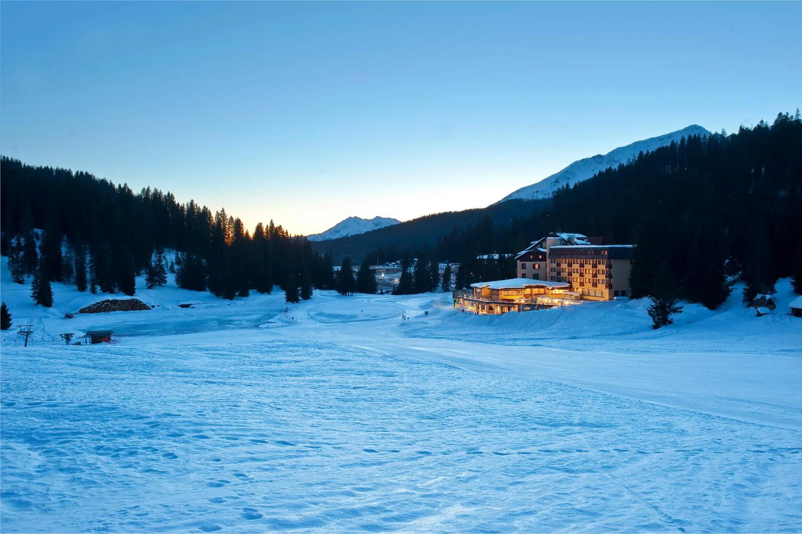 Natural landscape in TH Madonna di Campiglio | Golf Hotel