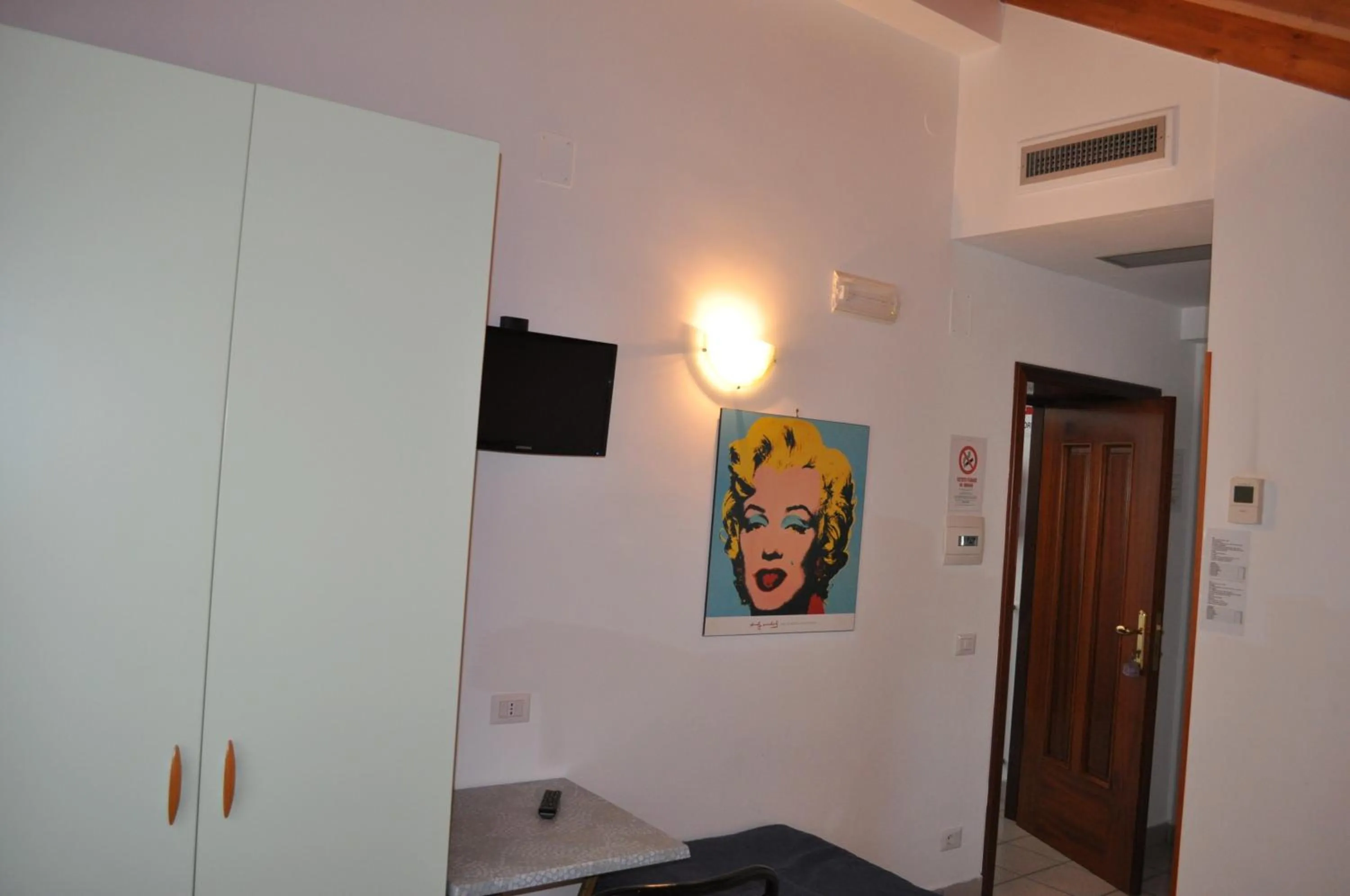 Decorative detail in Nido Verde