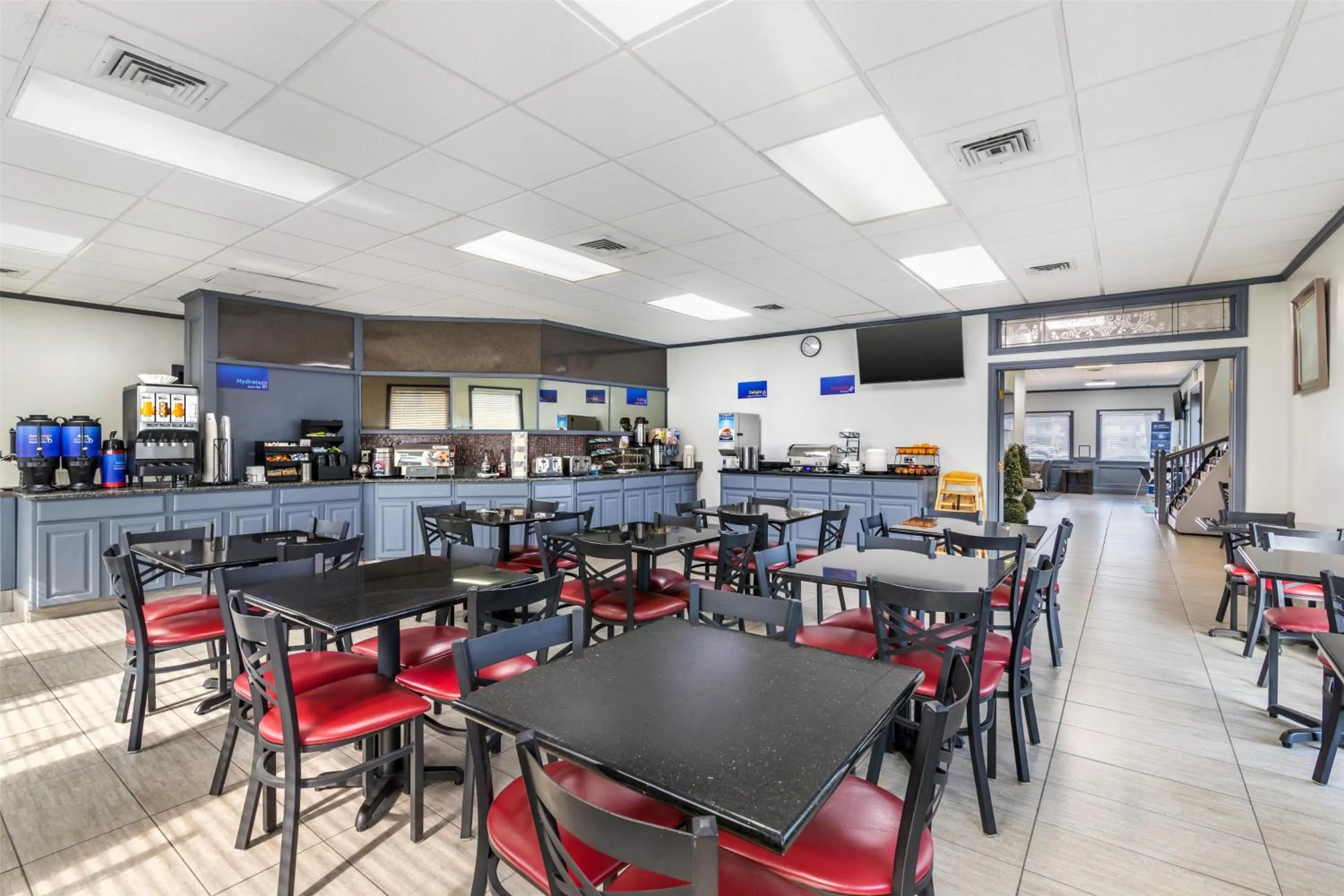 Breakfast in Best Western Central Inn