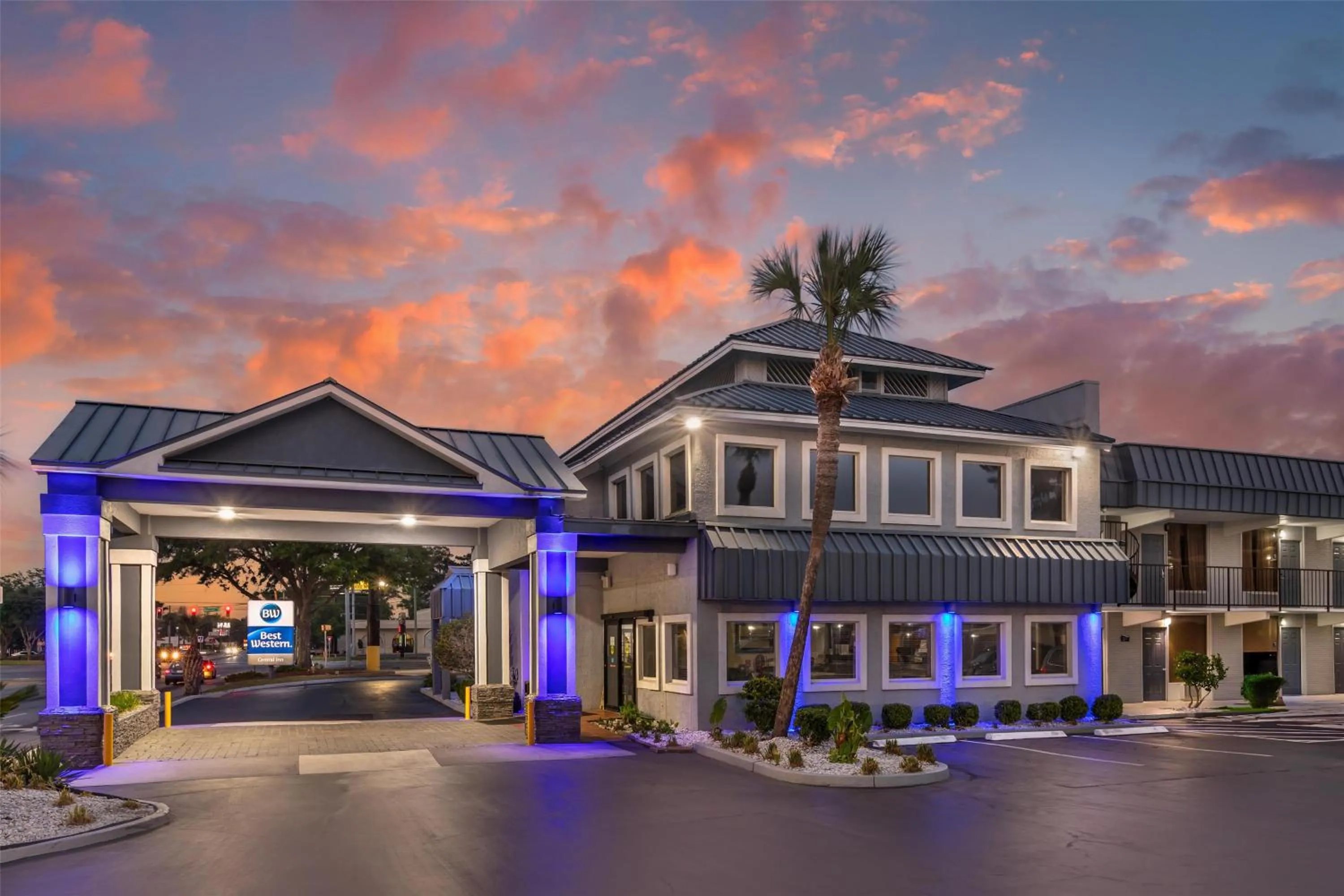 Property building in Best Western Central Inn