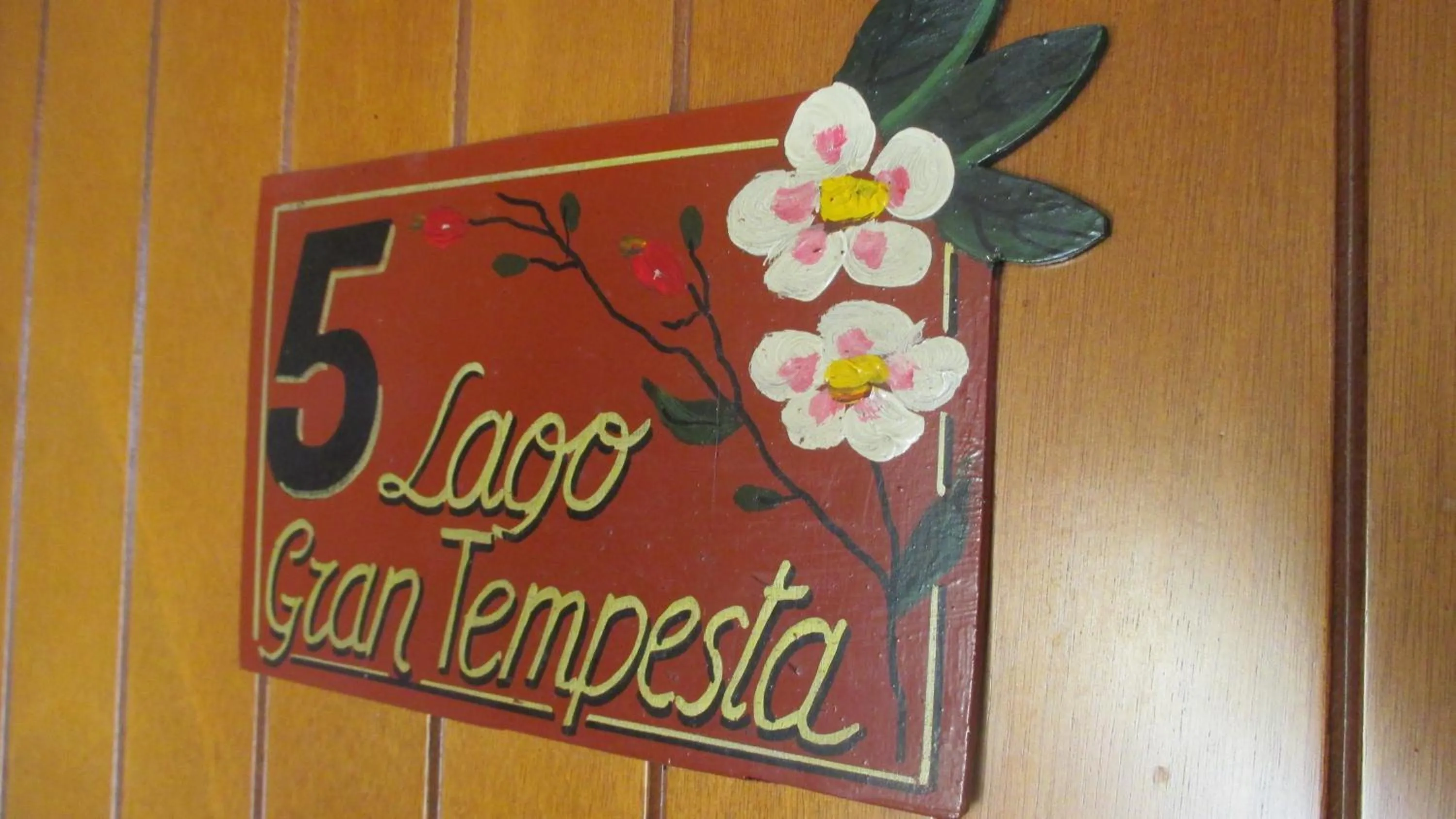 Property logo or sign in Residence Les Lacs