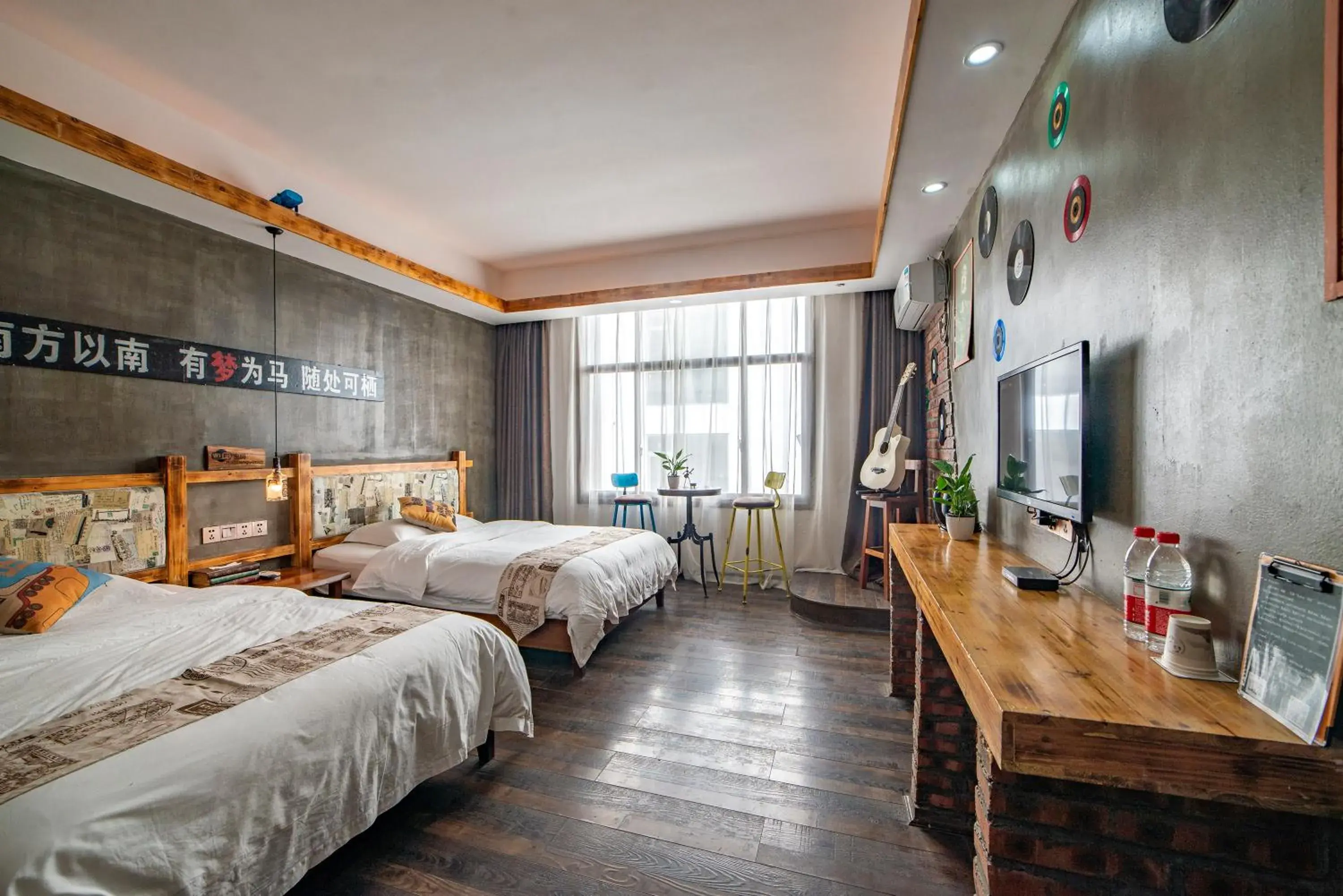 Music Theme Twin Room in Zhangjiajie Highlights Guesthouse Music Theme Twin Room in Zhangjiajie Highlights Guesthouse