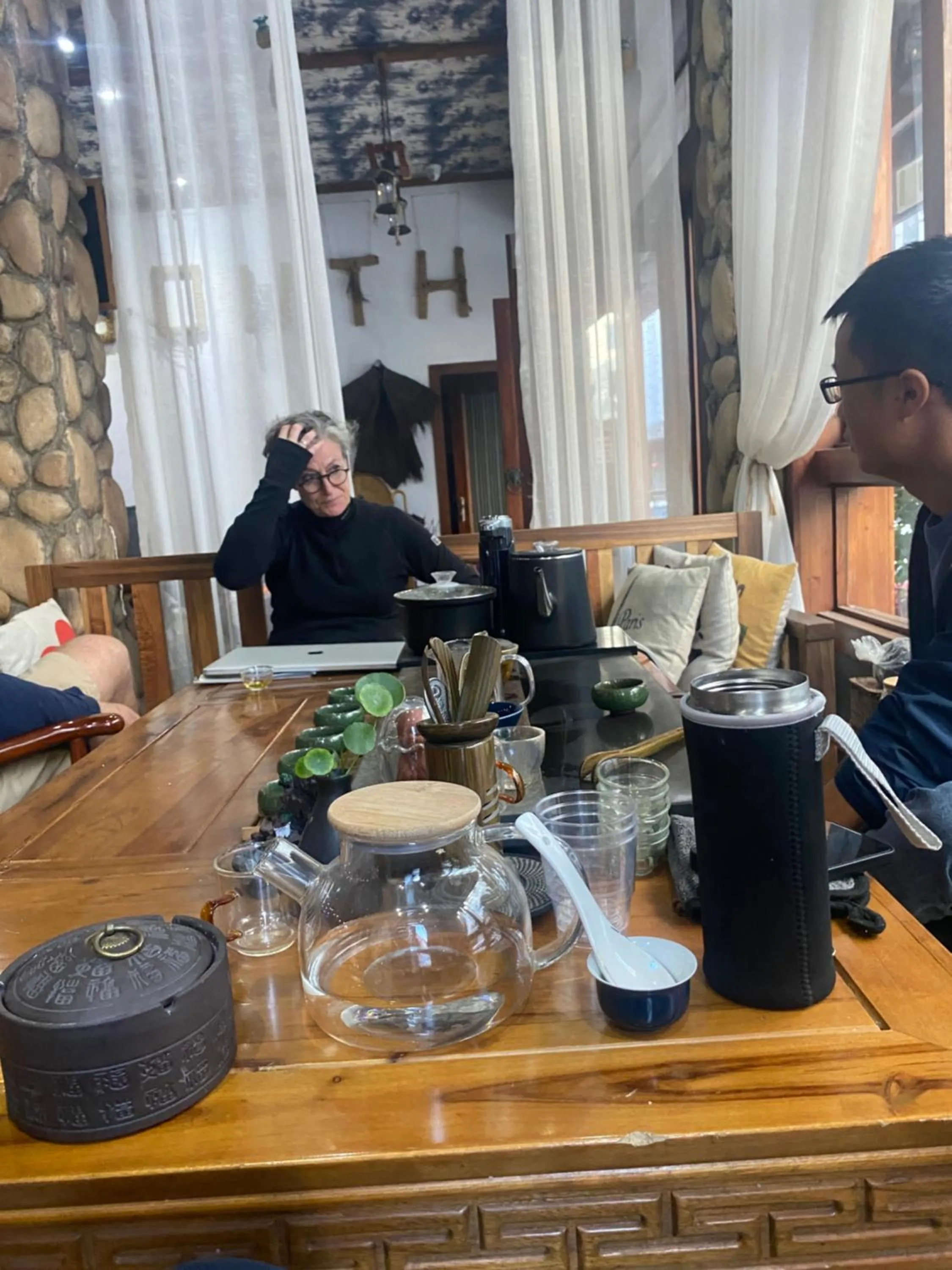 People in Zhangjiajie Highlights Guesthouse