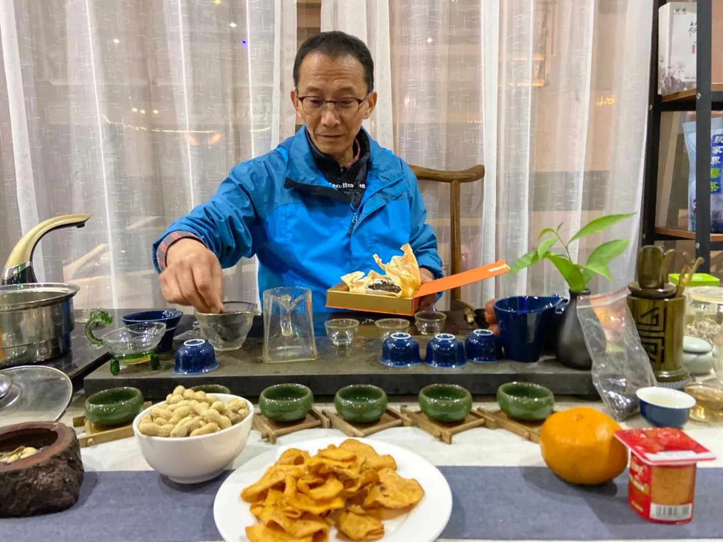 Food and drinks in Zhangjiajie Highlights Guesthouse