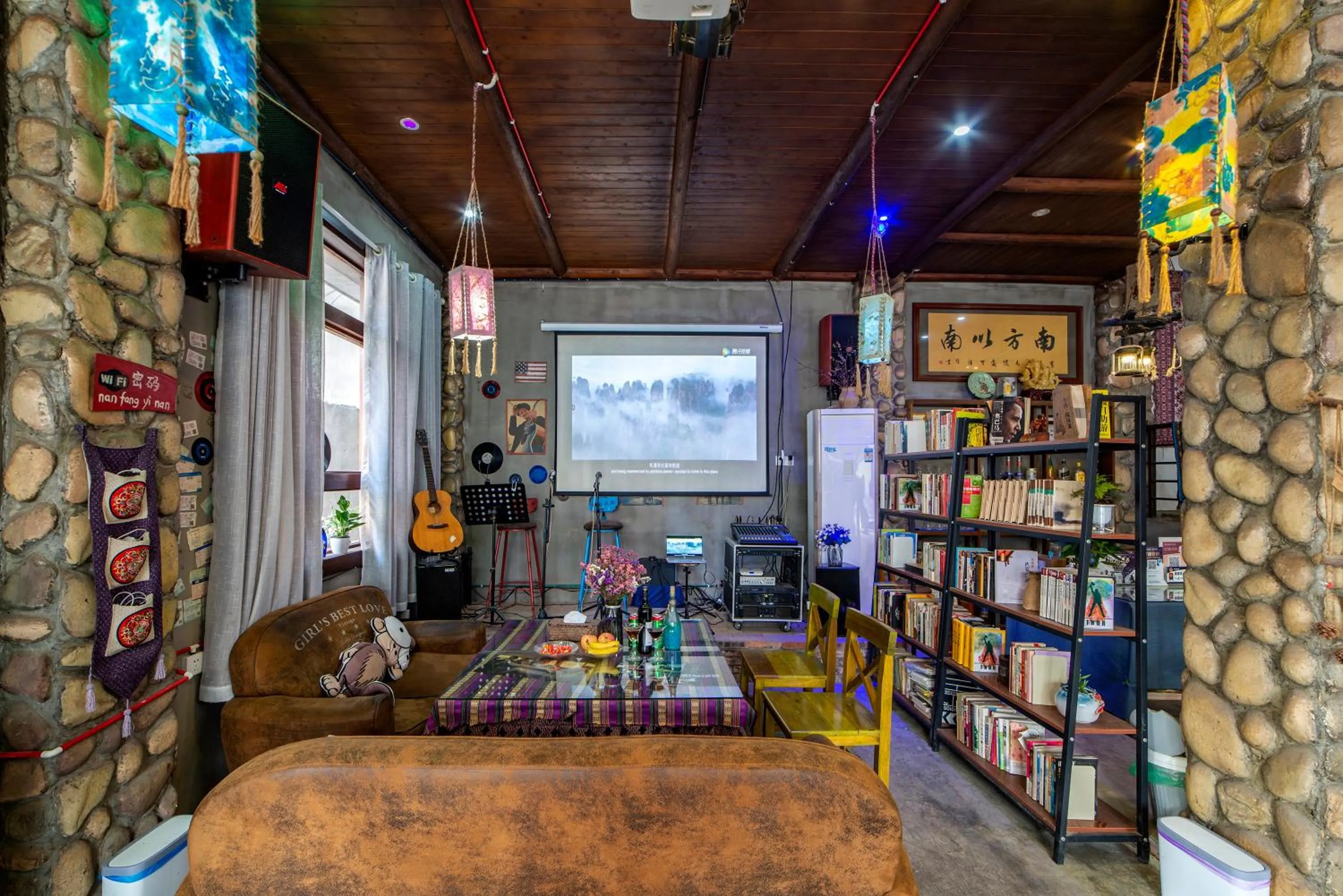 Lobby or reception in Zhangjiajie Highlights Guesthouse