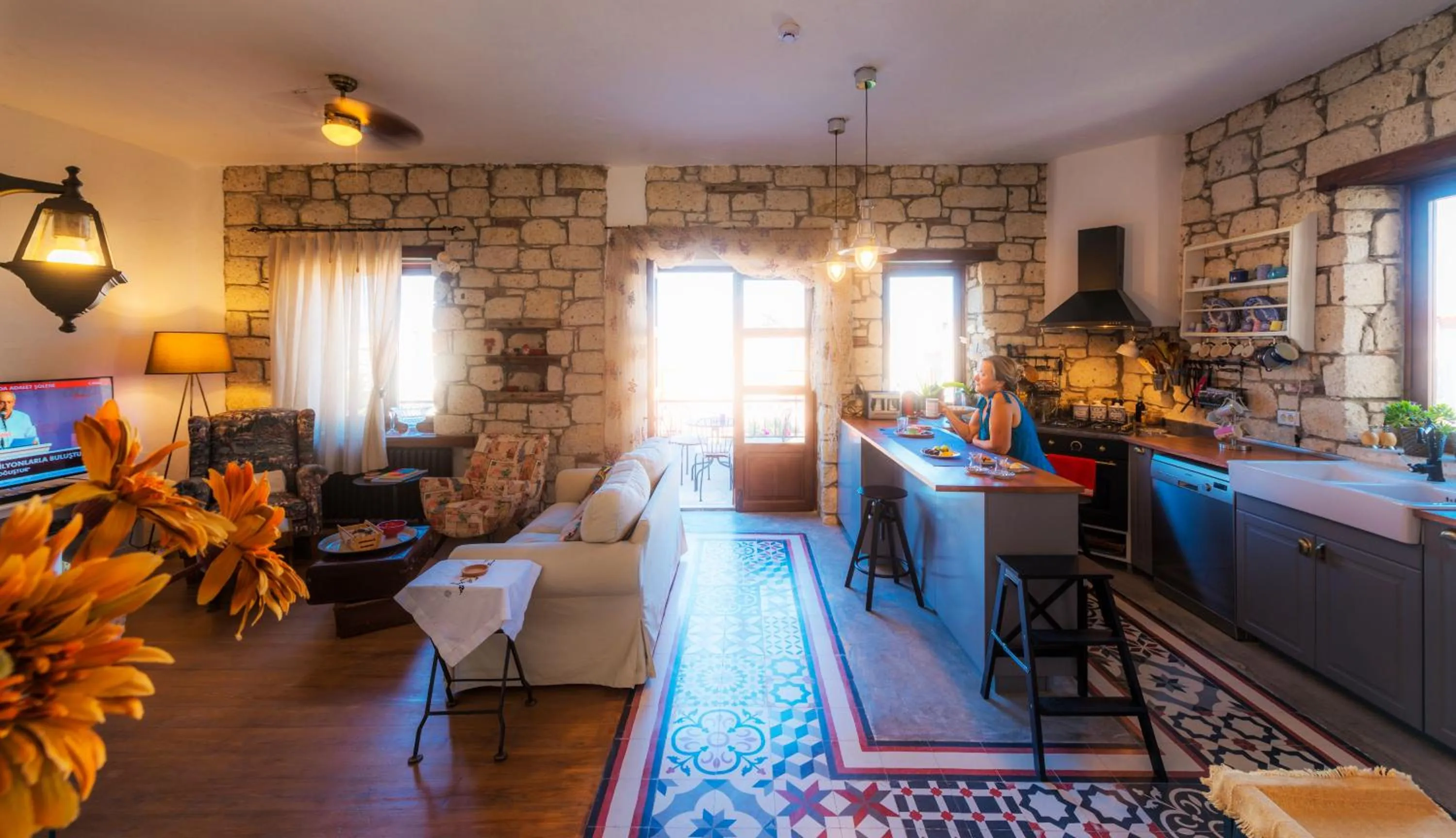 Seating area in Jakamar Alacati