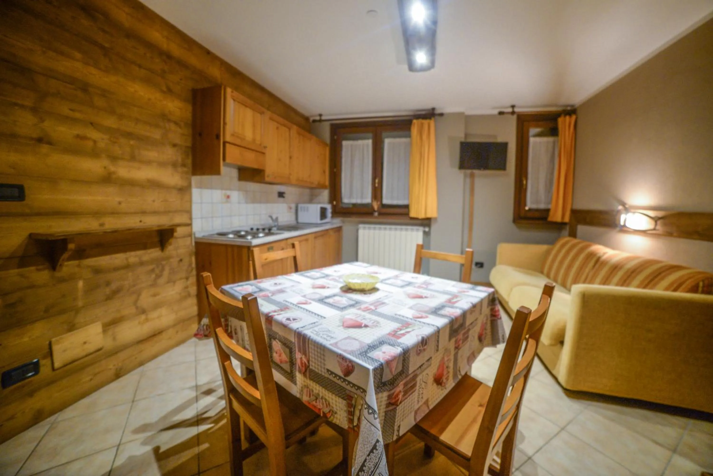 TV and multimedia in Chalet Della Guida