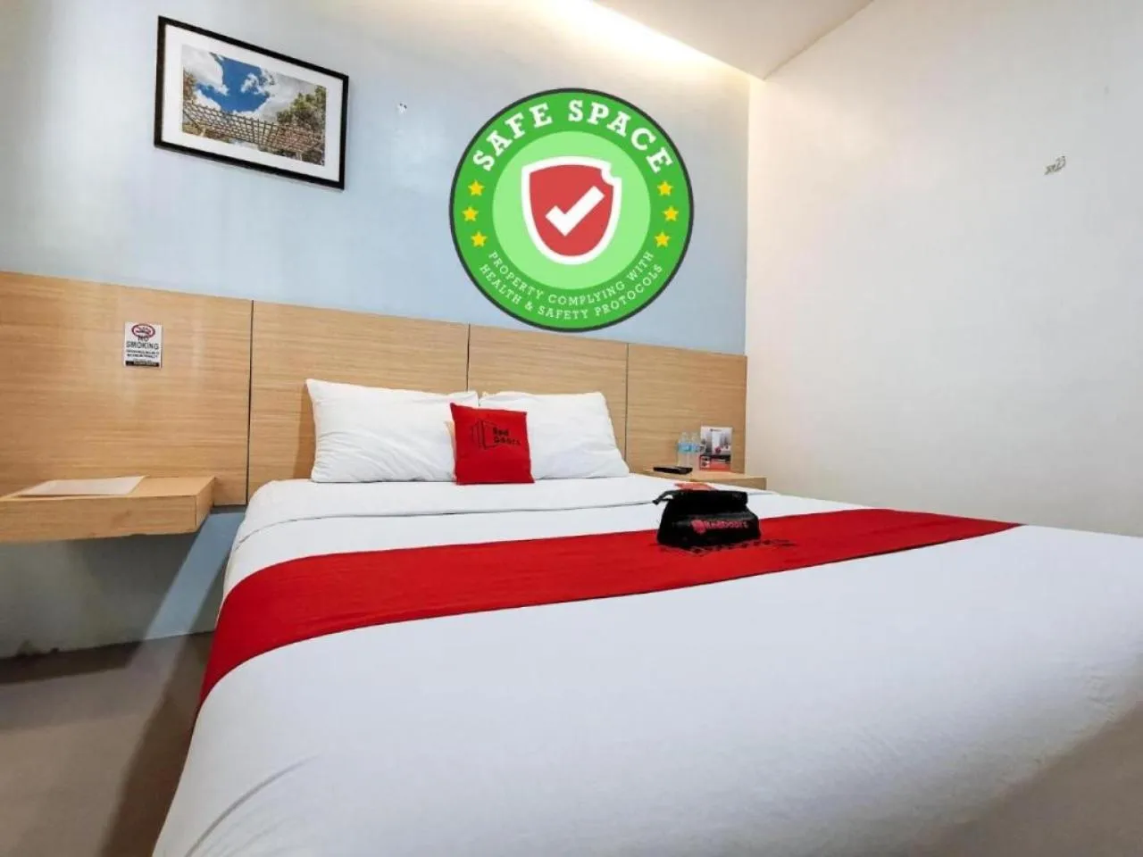 RedDoorz near Trade School Gensan