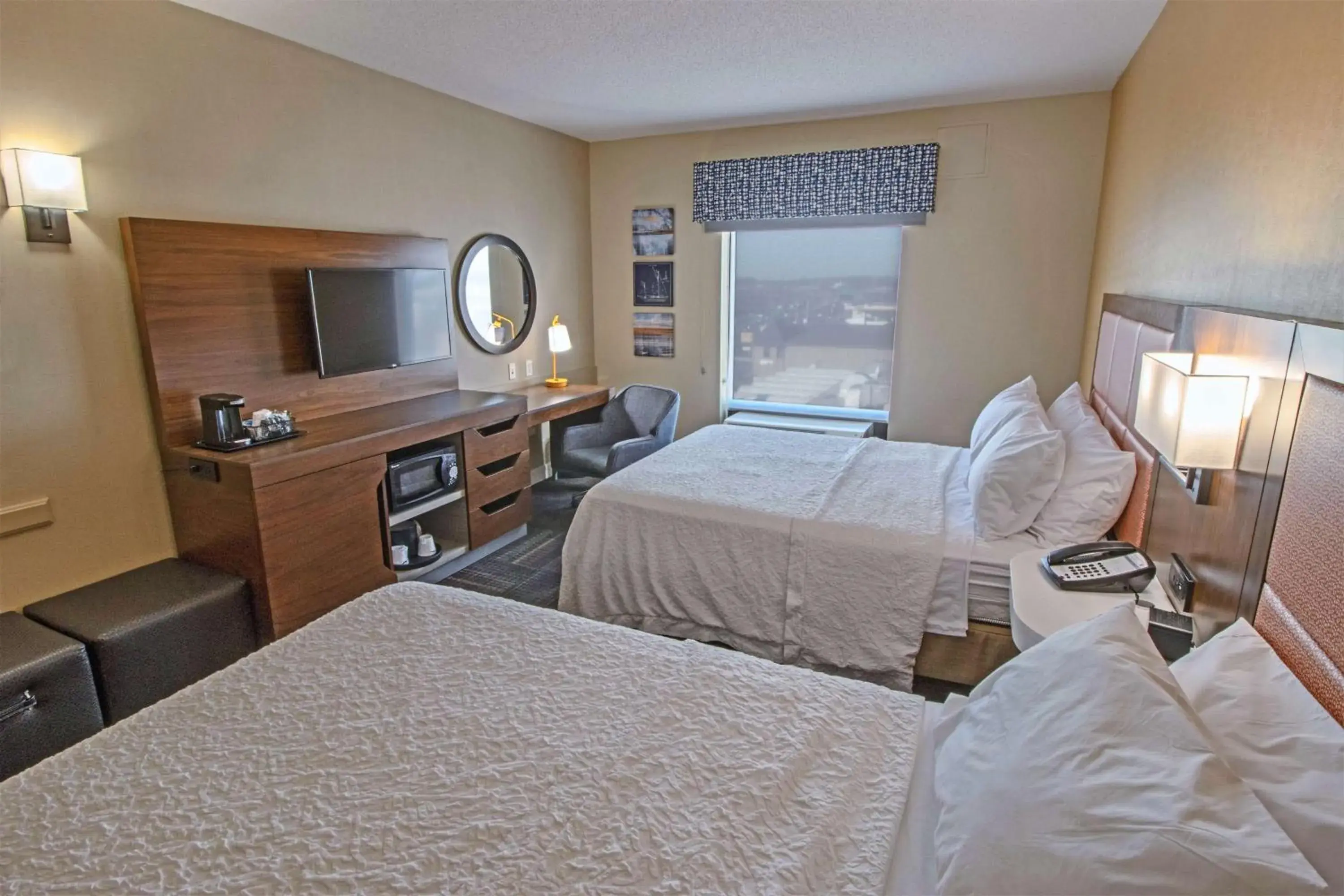 Room with Two Queen Beds - Non-Smoking in Hampton Inn & Suites Chesapeake-Battlefield Boulevard Room with Two Queen Beds - Non-Smoking in Hampton Inn & Suites Chesapeake-Battlefield Boulevard