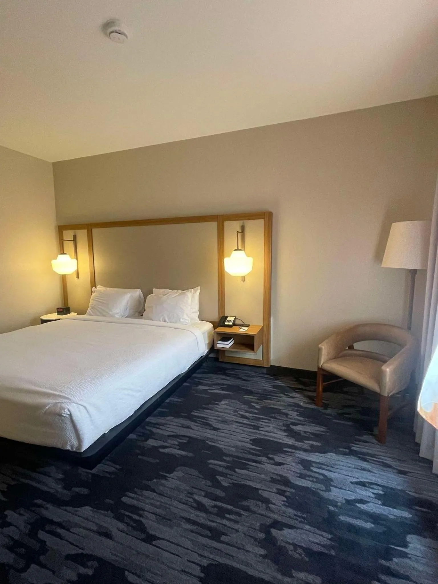 Guests, Bed in Fairfield Inn & Suites Minneapolis St. Paul/Roseville