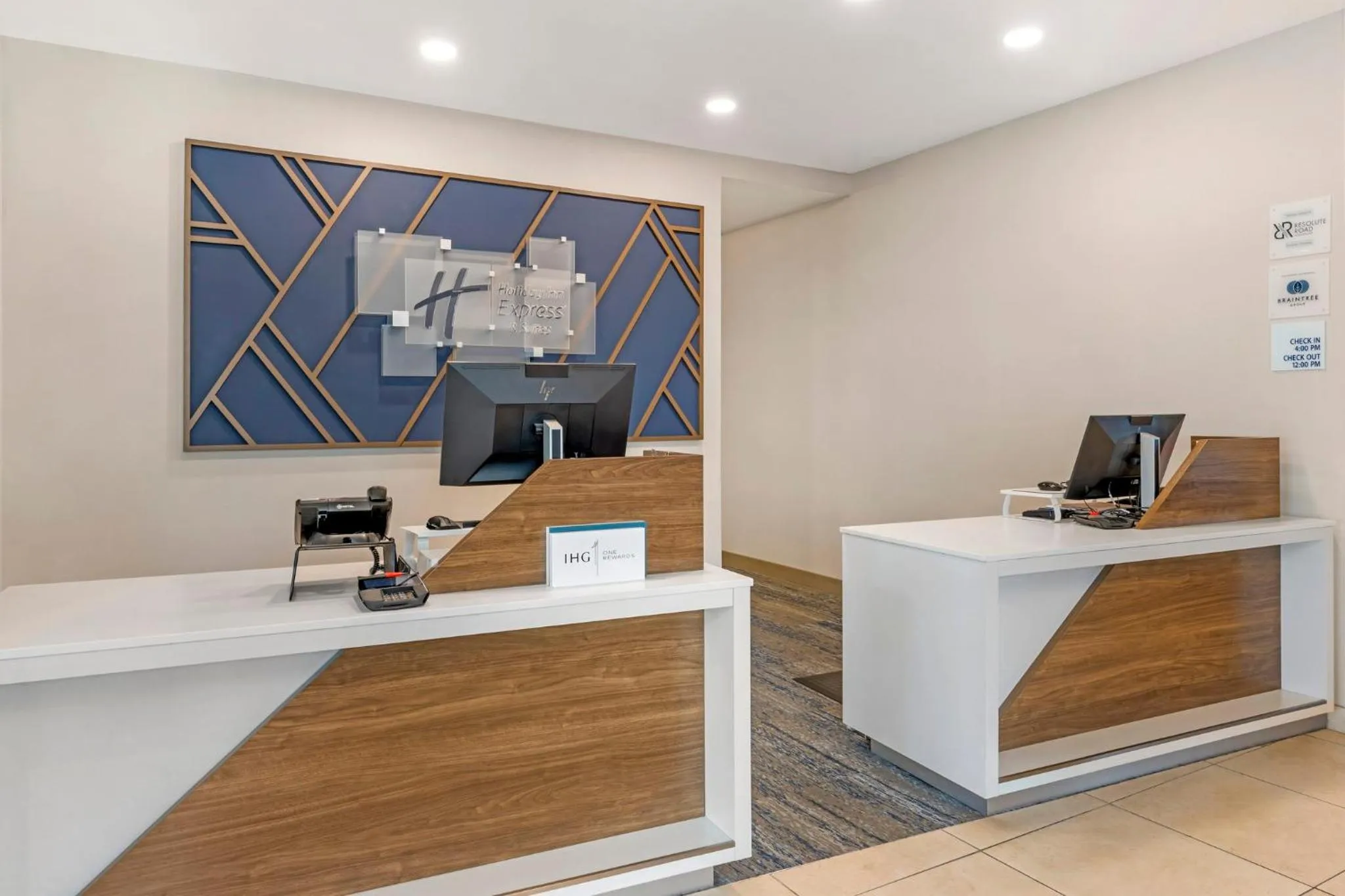 Property building in Holiday Inn Express Hotel & Suites Astoria by IHG