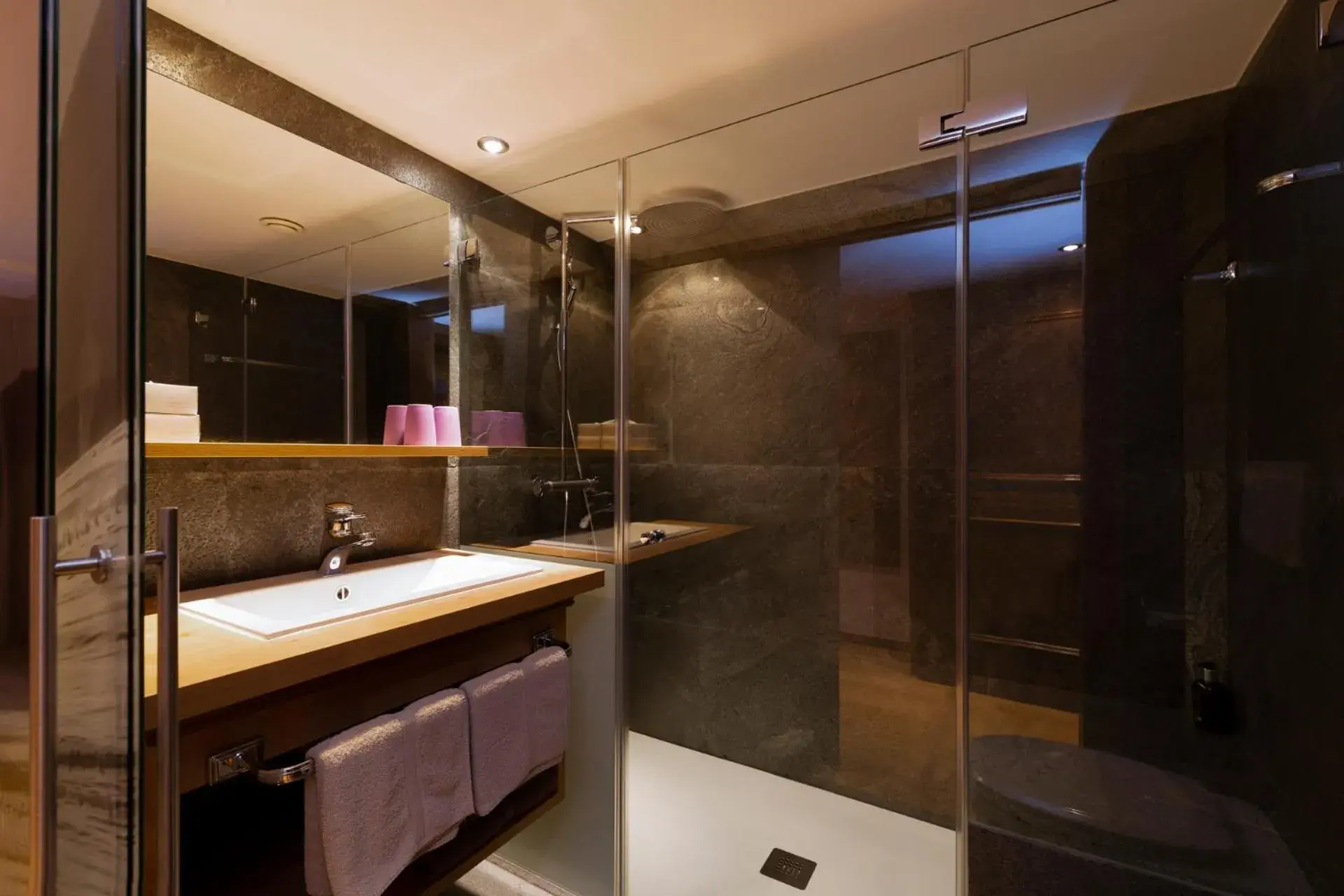 Small Double Room in Hotel Sandhof Small Double Room in Hotel Sandhof