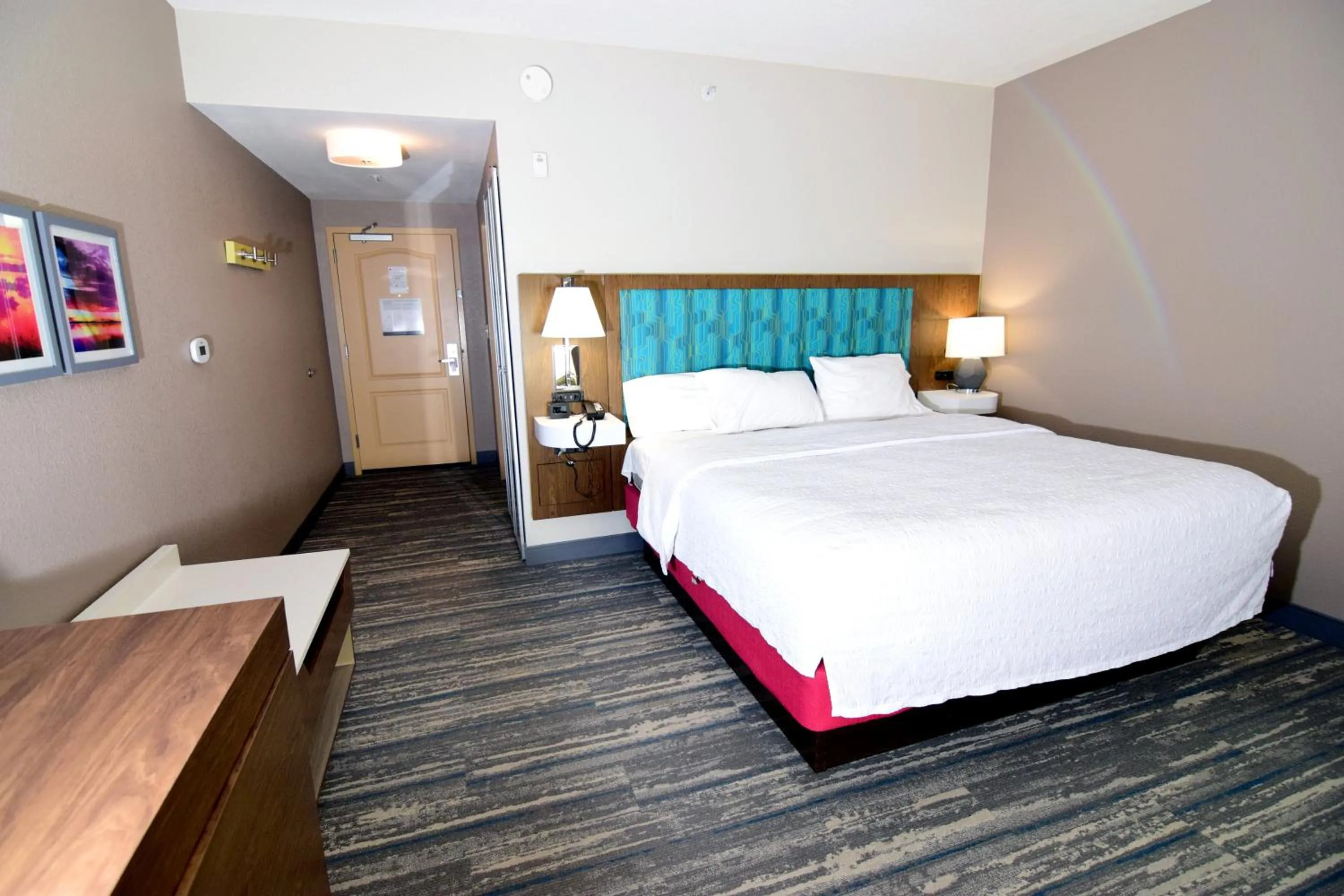 Bedroom, Bed in Hampton Inn Leesburg Tavares