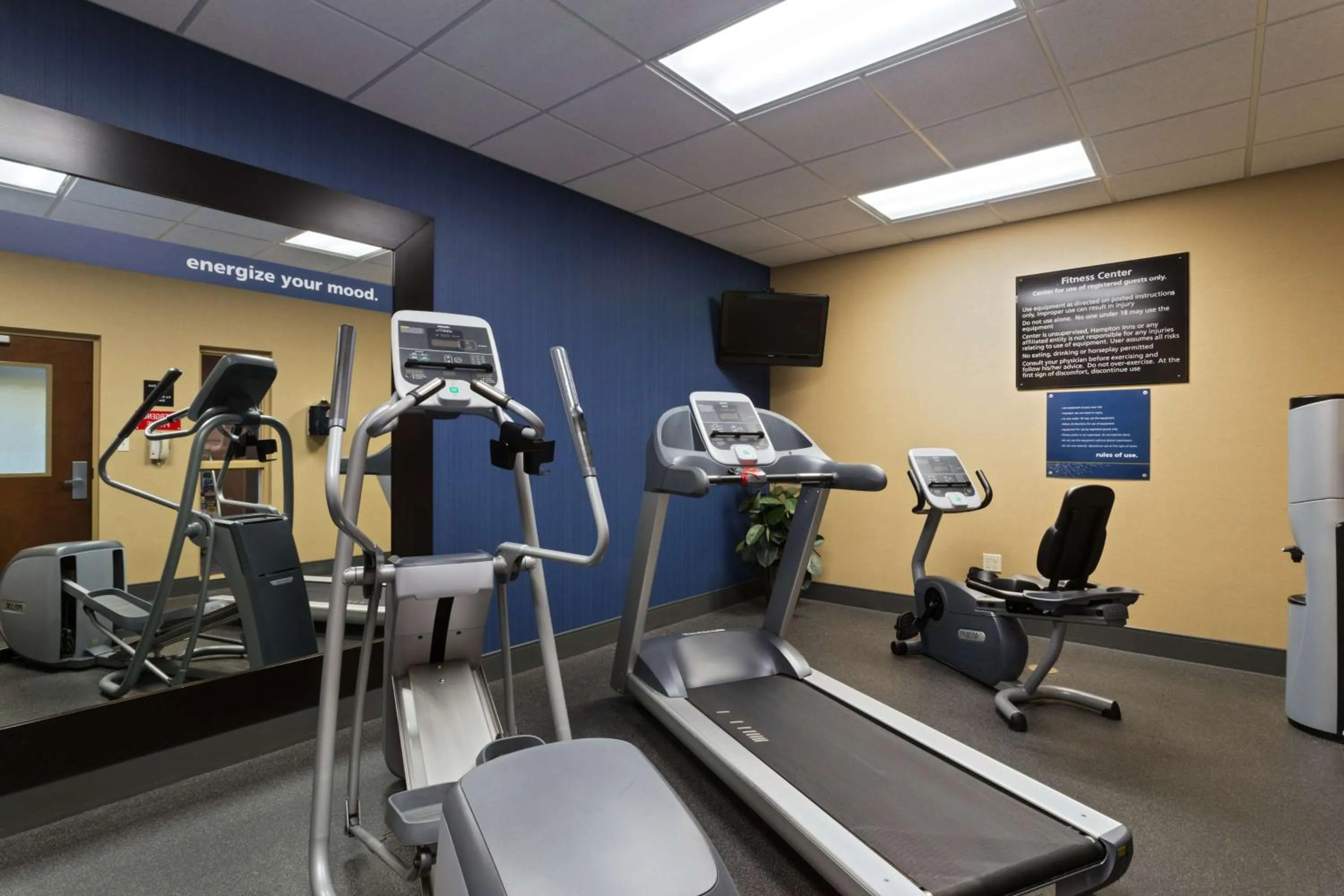 Fitness centre/facilities in Hampton Inn Leesburg Tavares