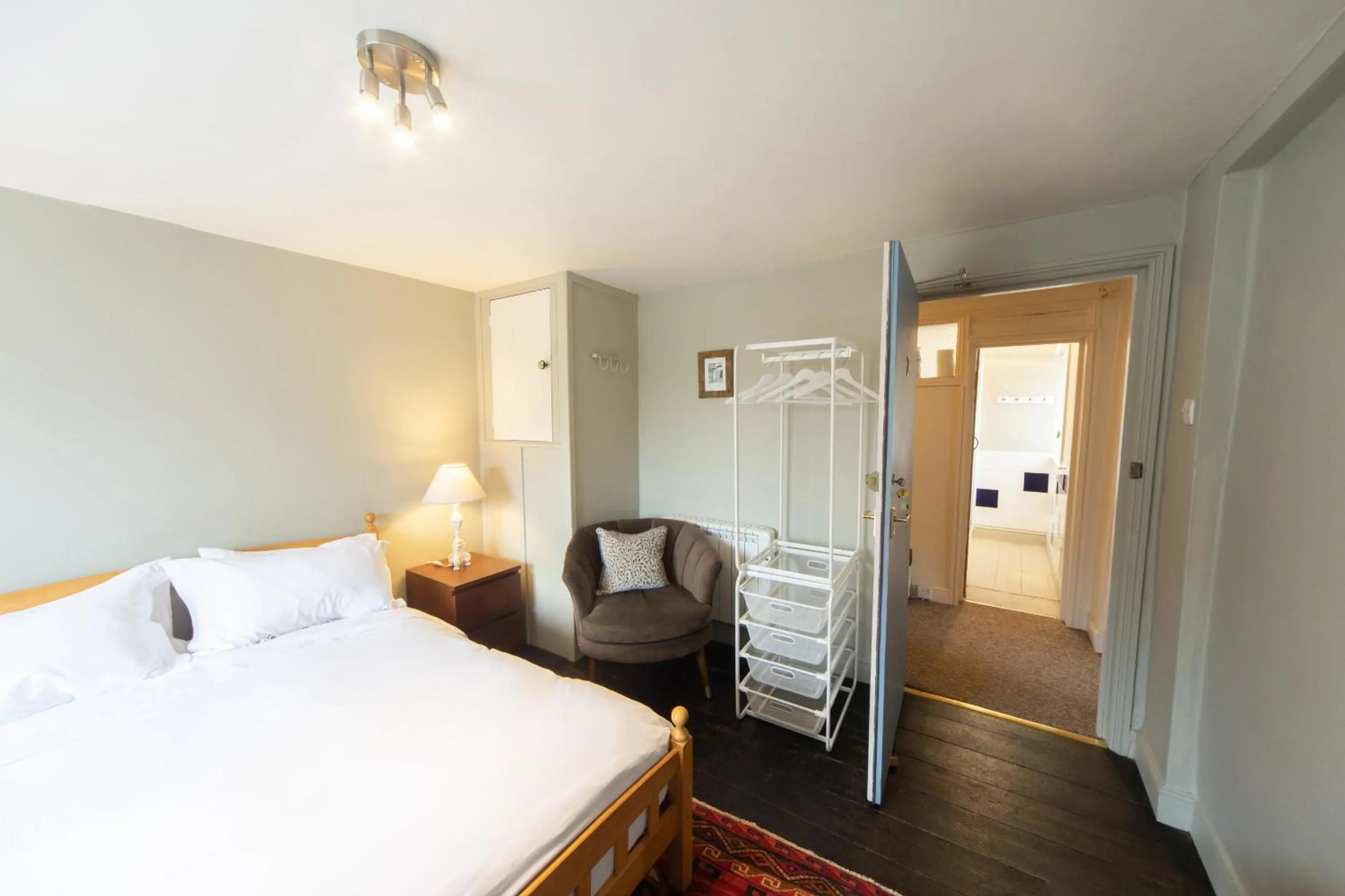 Bedroom, Bed in The Harnser, Cley