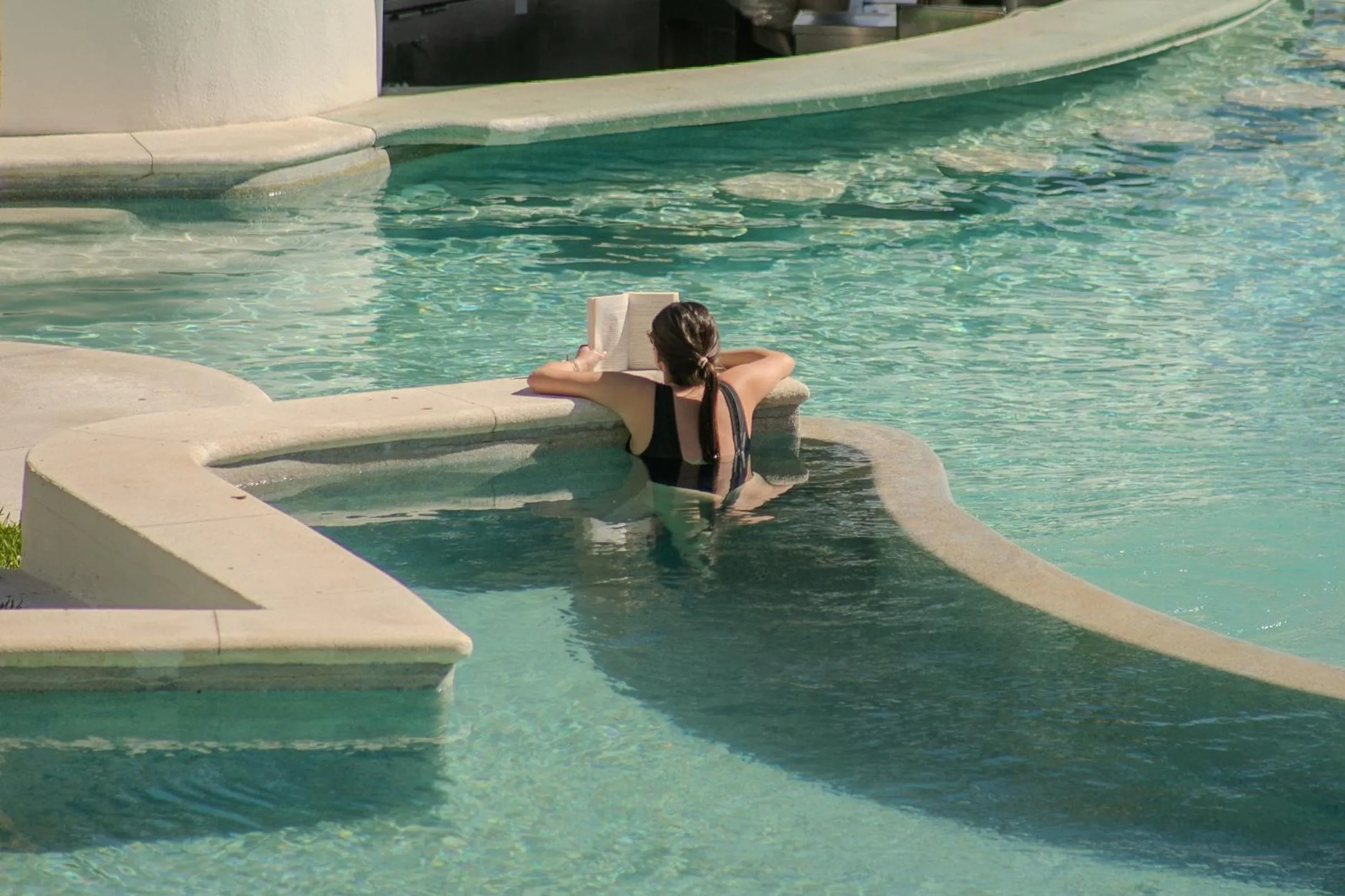 Day in ME Cabo by Meliá