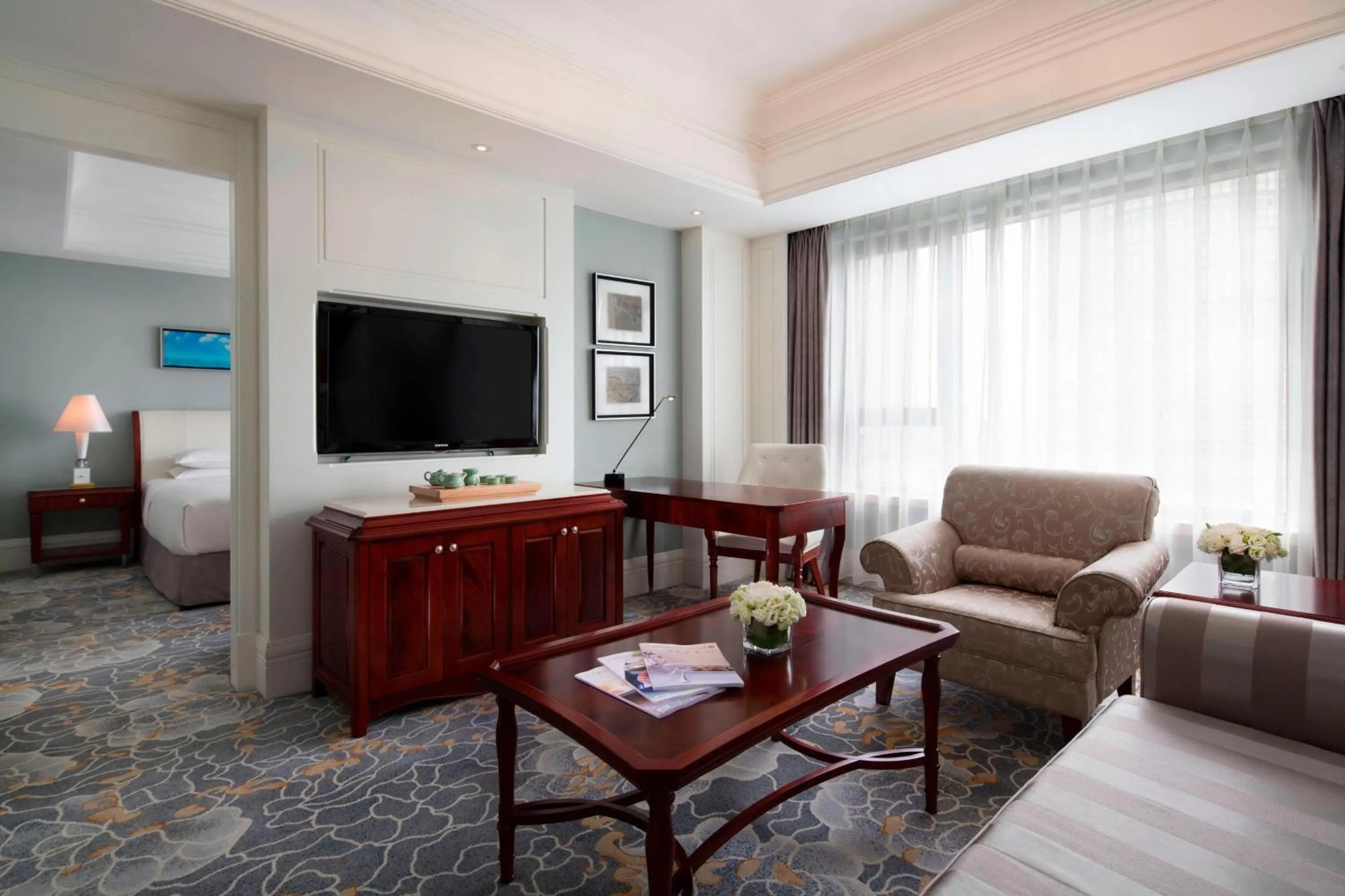Living room in Courtyard by Marriott Shanghai Fengxian