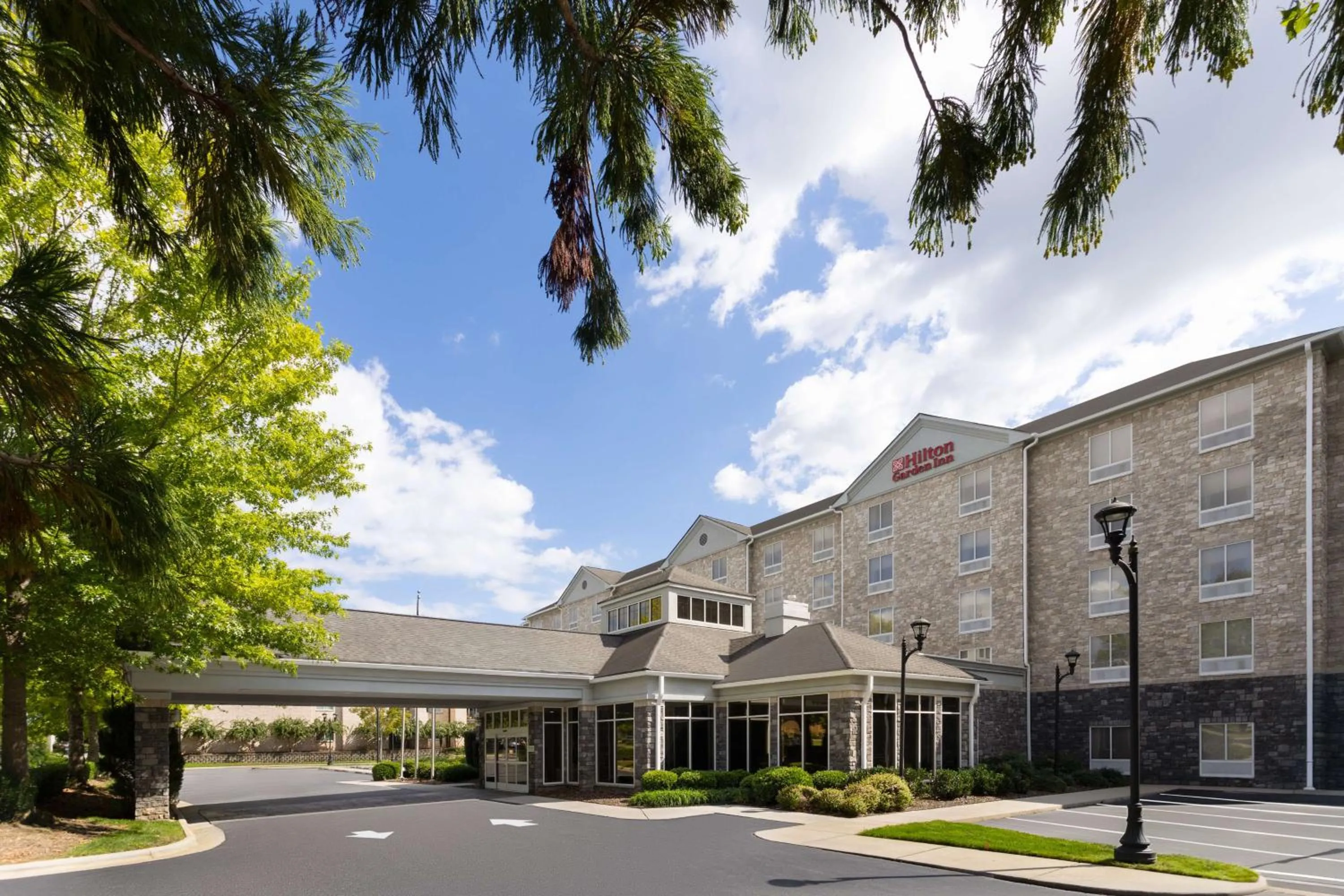 Property building in Hilton Garden Inn Winston-Salem/Hanes Mall
