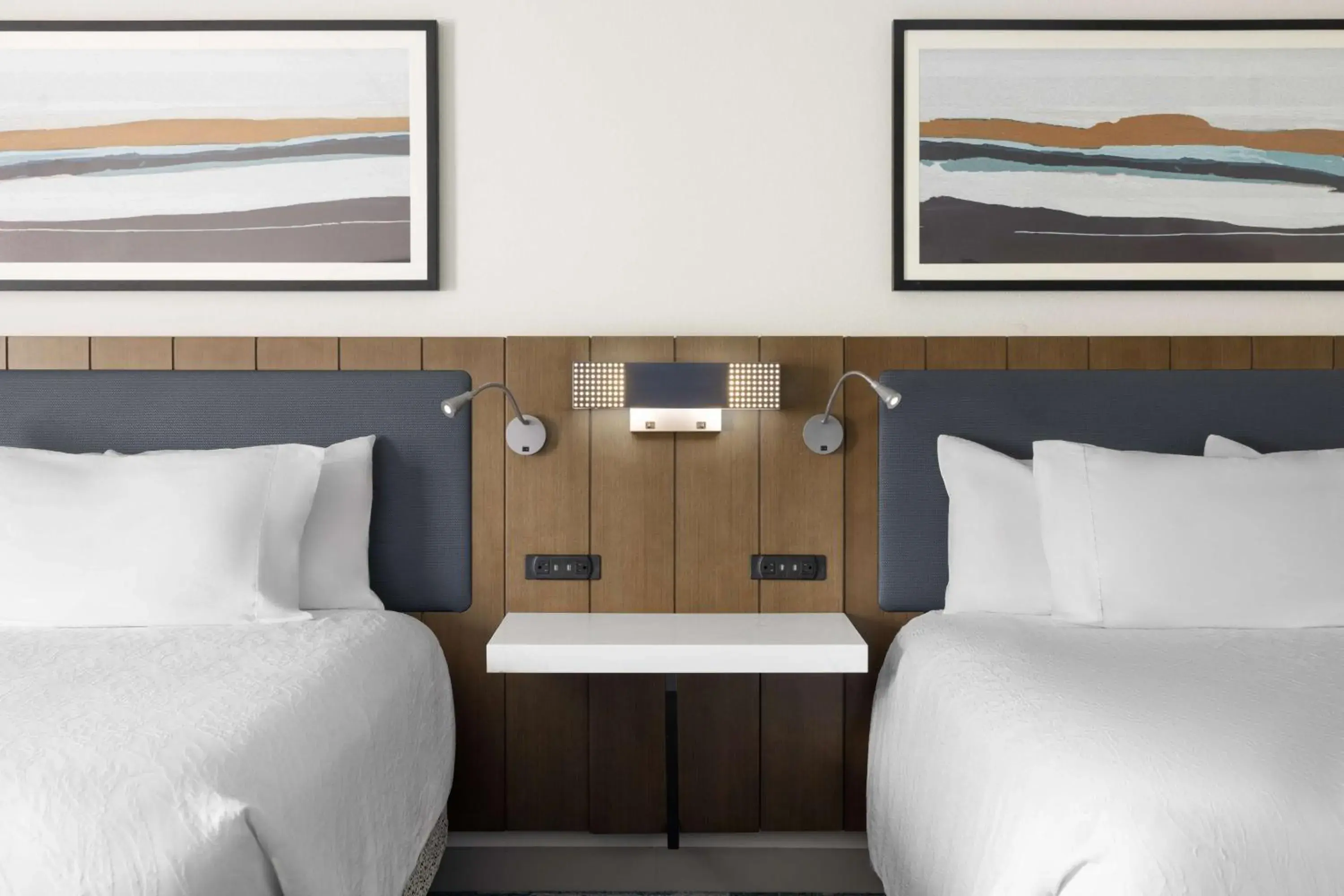 Queen Room with Two Queen Beds and Accessible Tub - Mobility Access in Hilton Garden Inn Winston-Salem/Hanes Mall Queen Room with Two Queen Beds and Accessible Tub - Mobility Access in Hilton Garden Inn Winston-Salem/Hanes Mall